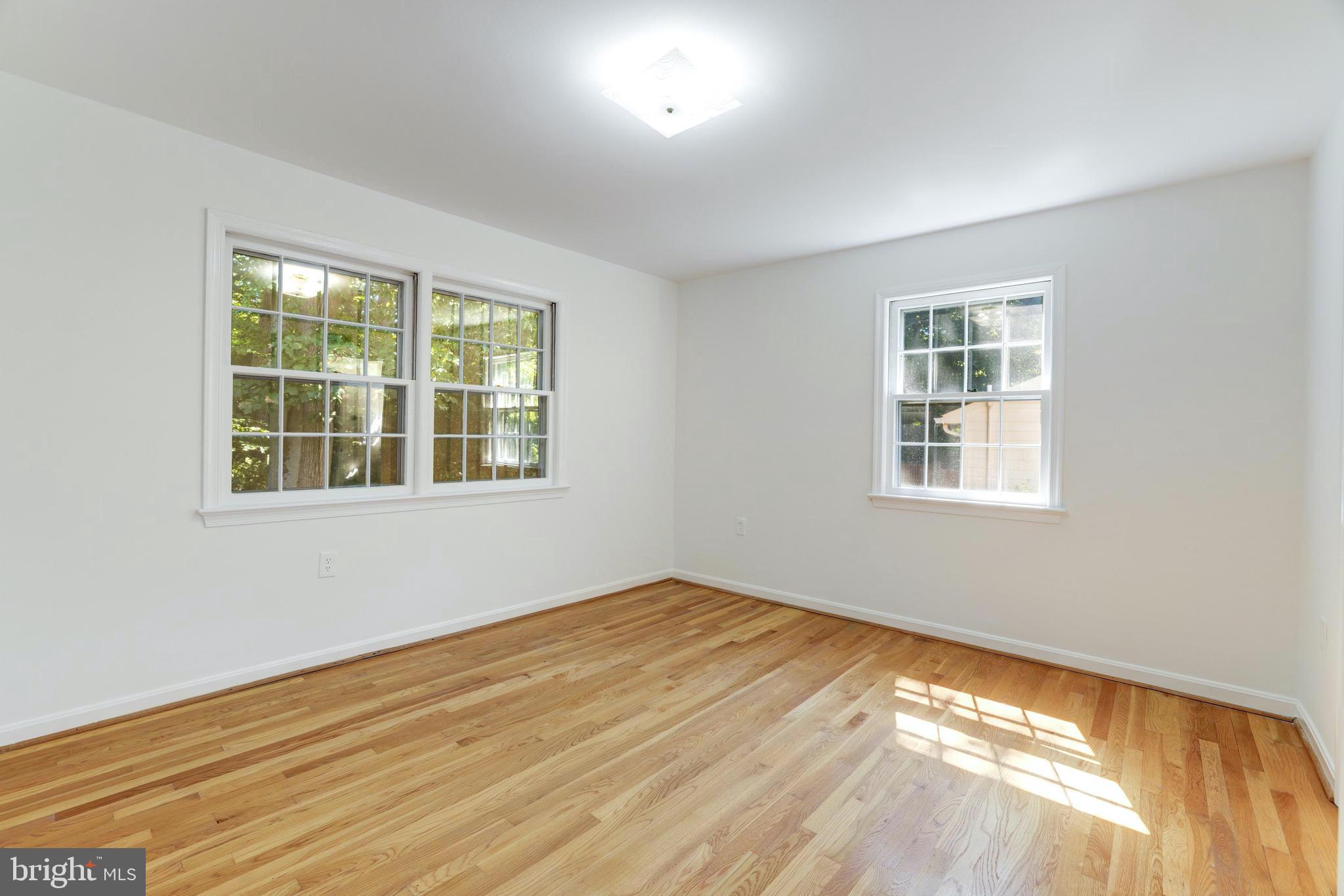 CHAIN BRIDGE FOREST - Residential