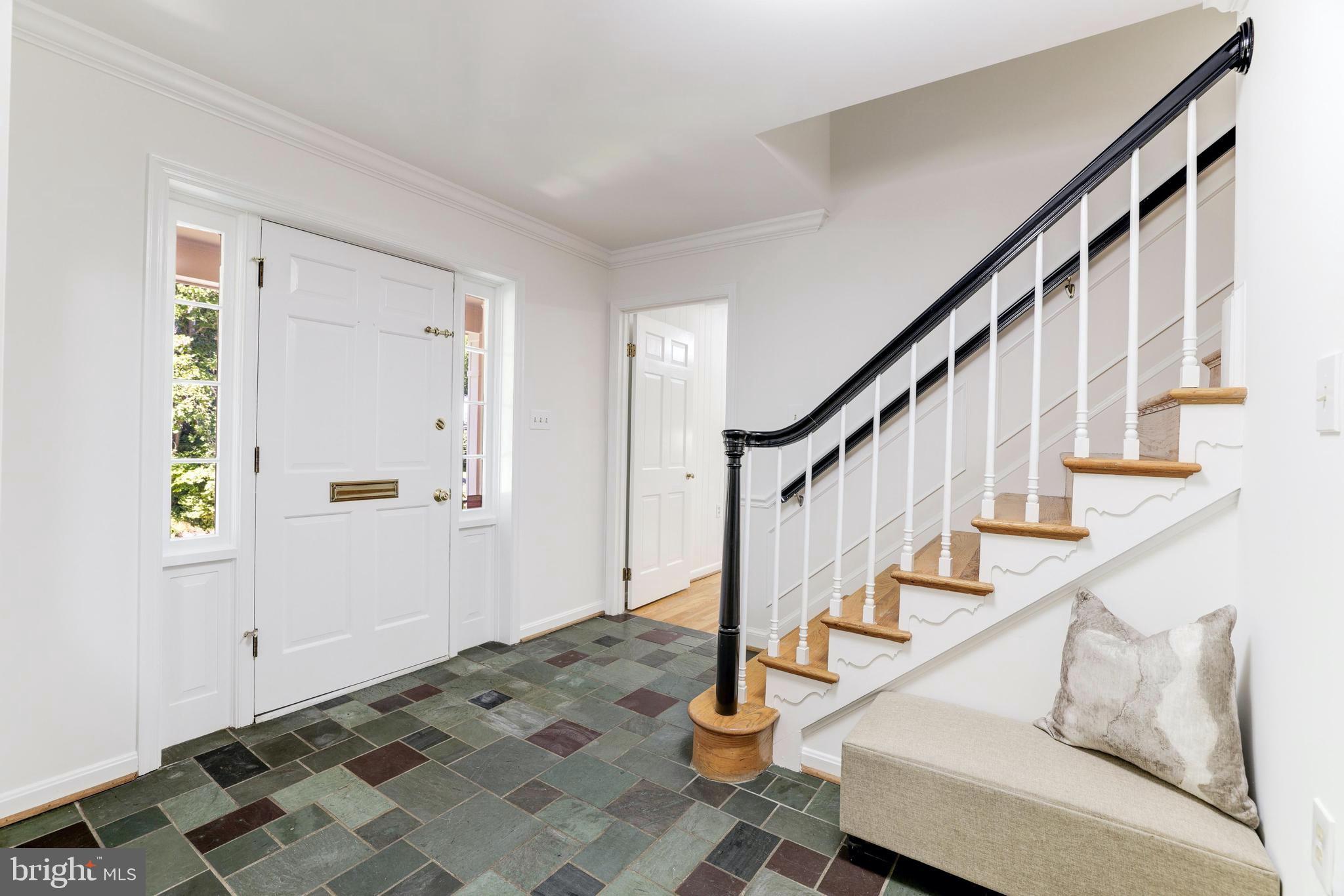 CHAIN BRIDGE FOREST - Residential