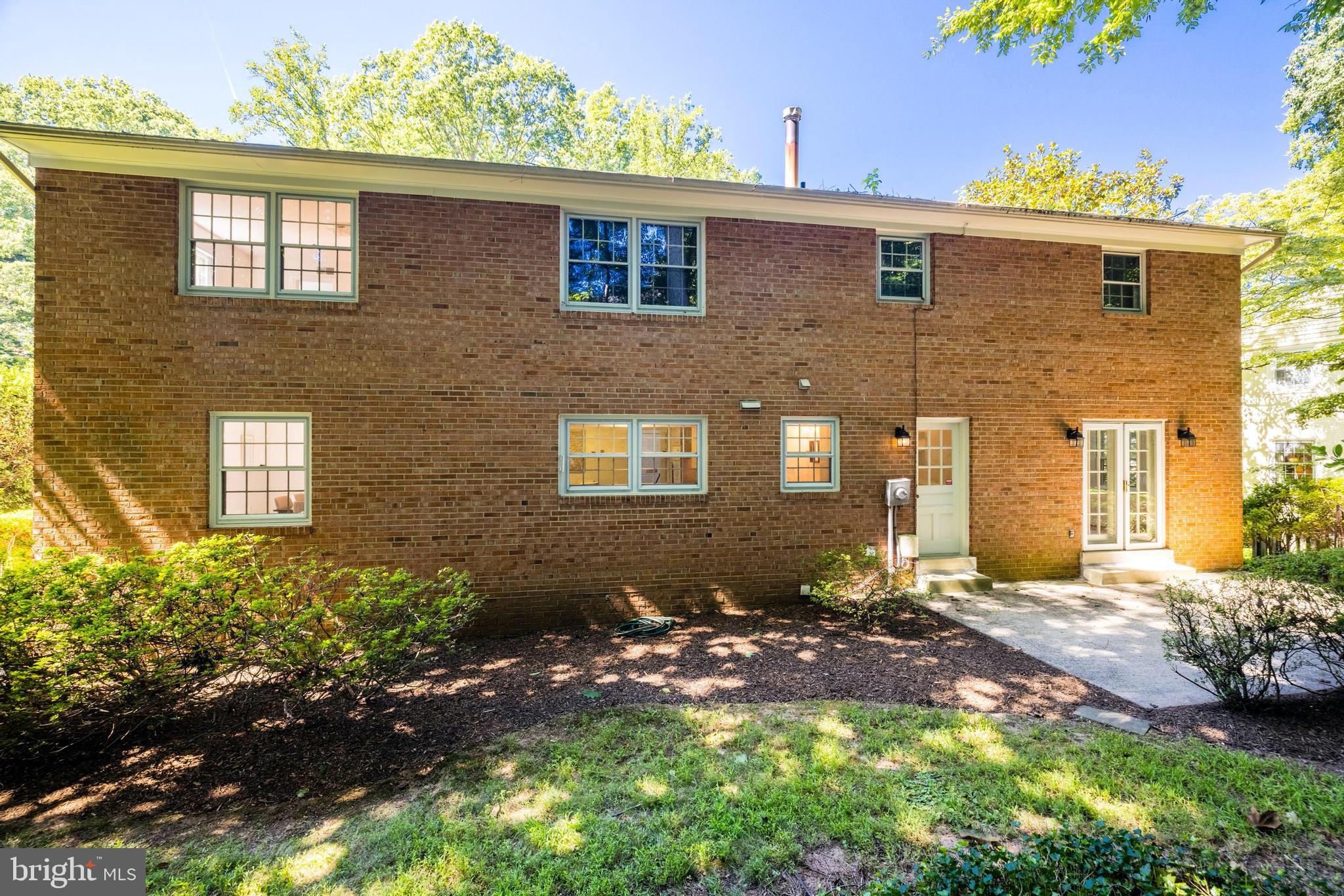 CHAIN BRIDGE FOREST - Residential