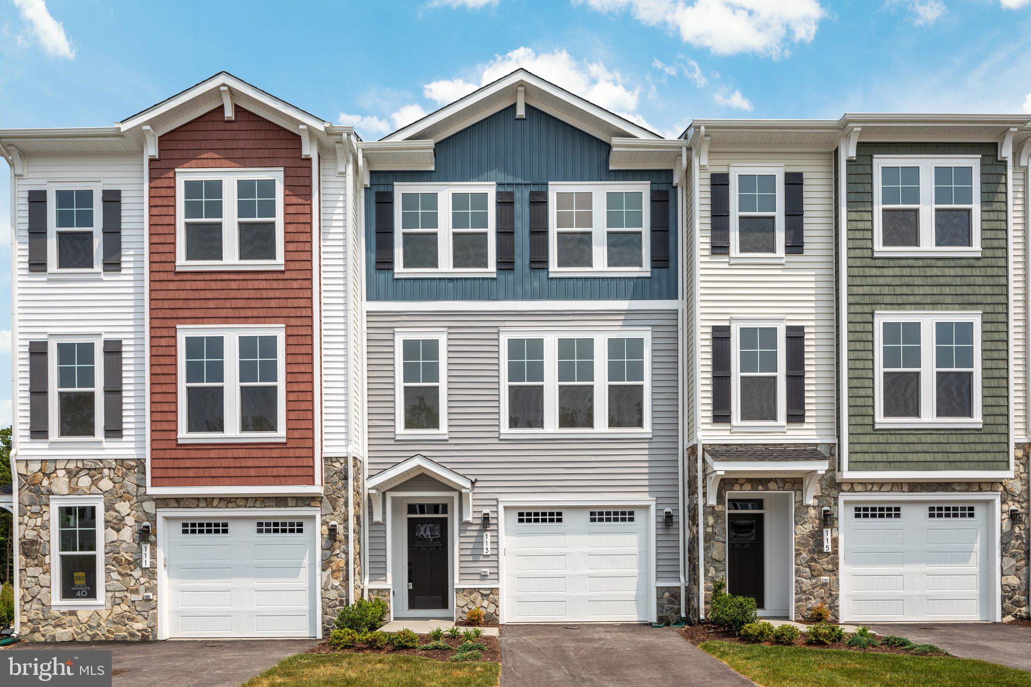 LAKE FREDERICK - Residential Lease