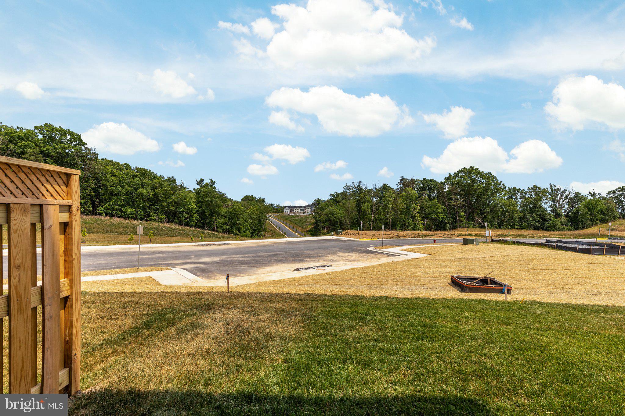 LAKE FREDERICK - Residential Lease