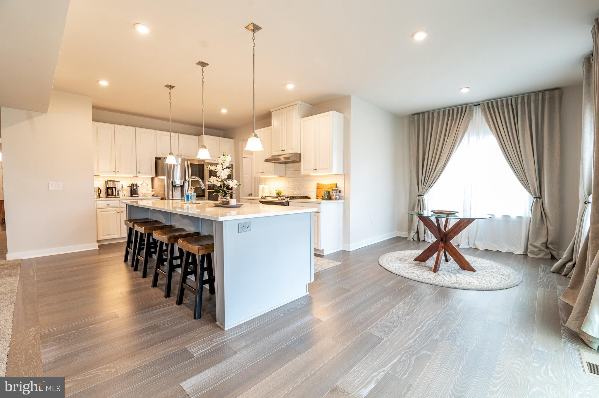 STONE HILL MEADOWS - Residential