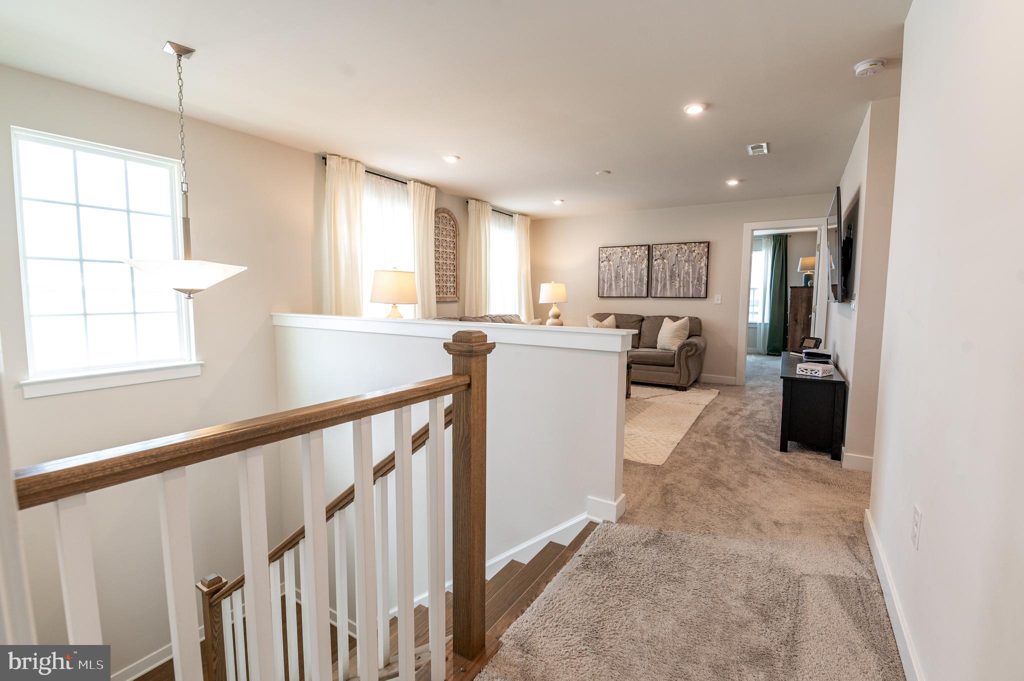 STONE HILL MEADOWS - Residential