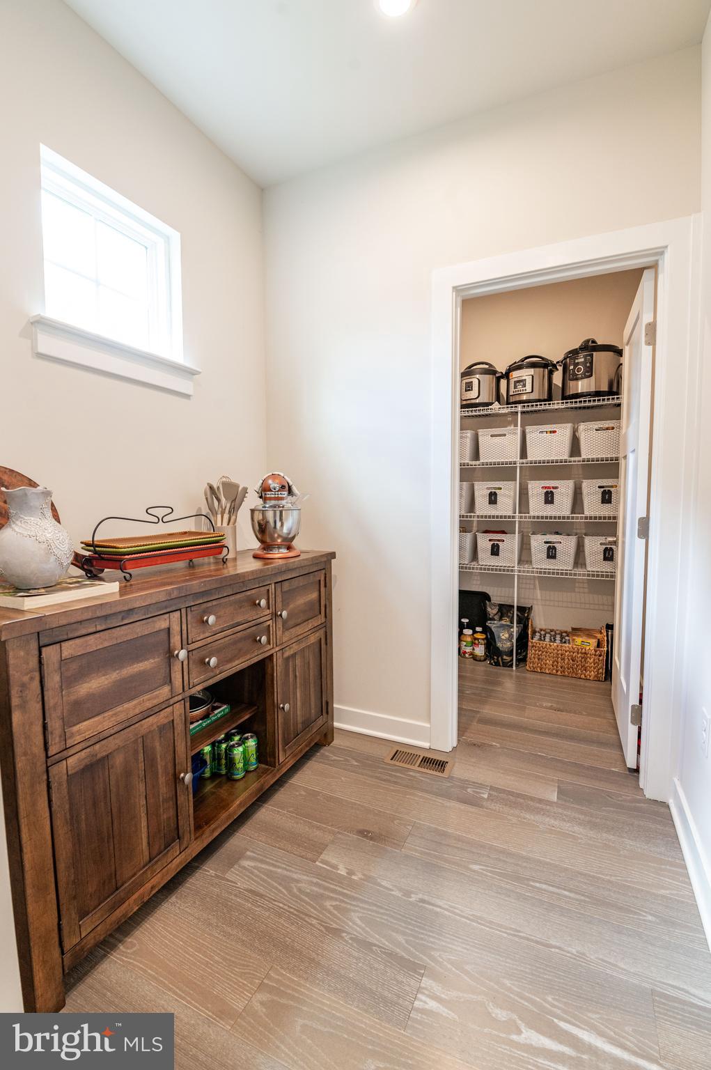 STONE HILL MEADOWS - Residential