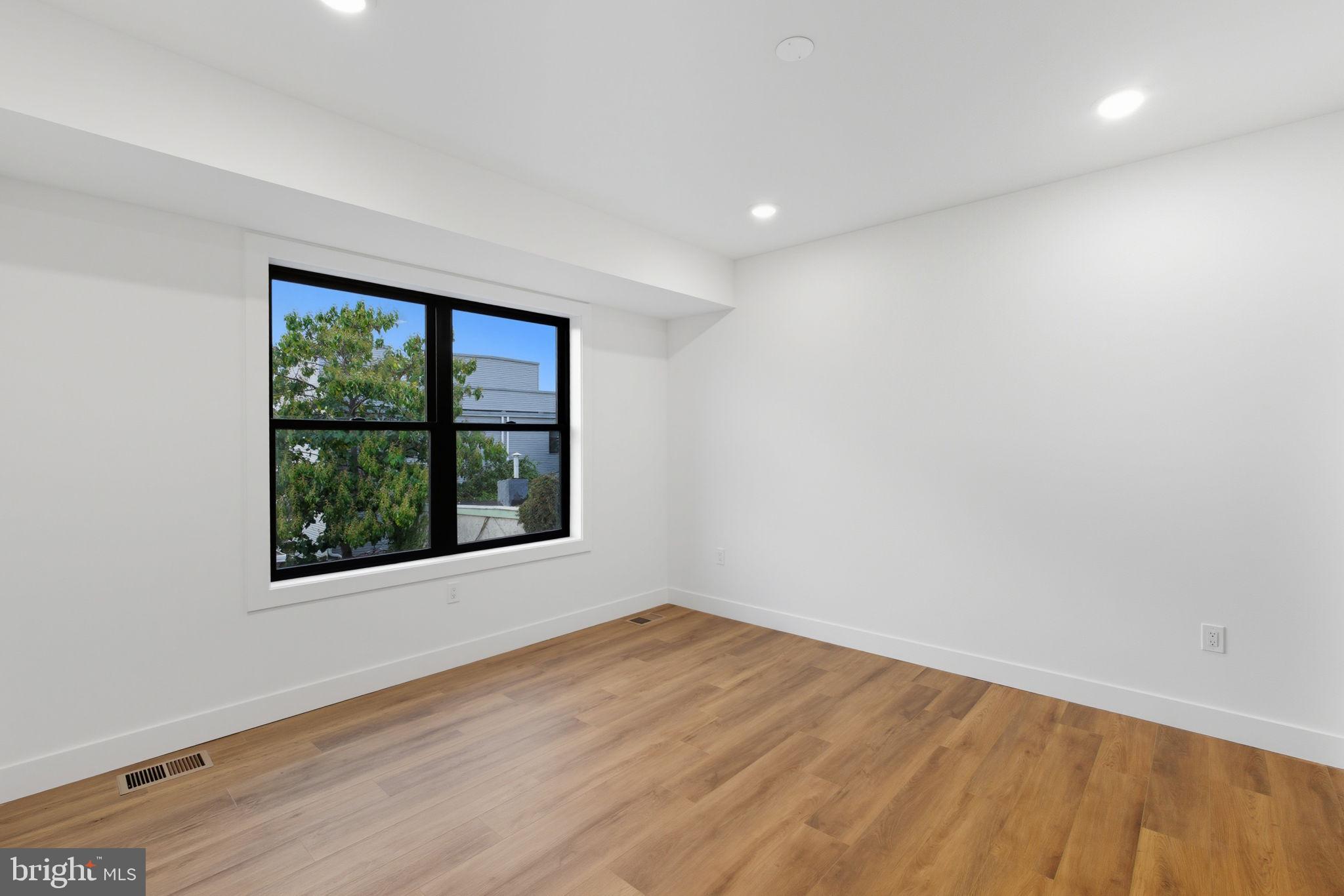 BREWERYTOWN - Residential Lease