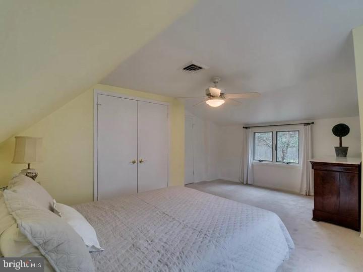 AURORA HILLS - Residential Lease