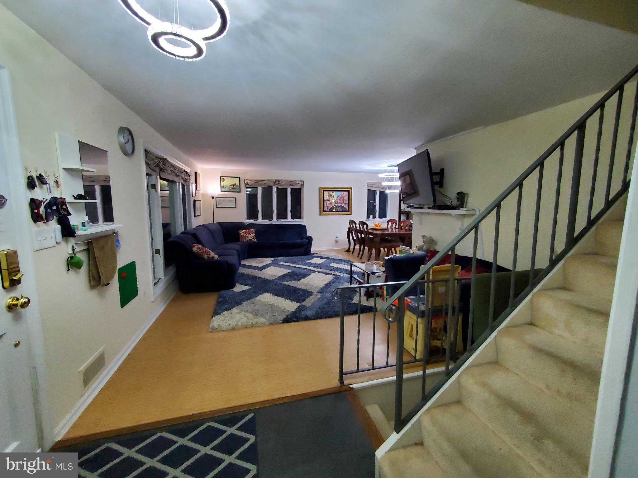 AURORA HILLS - Residential Lease