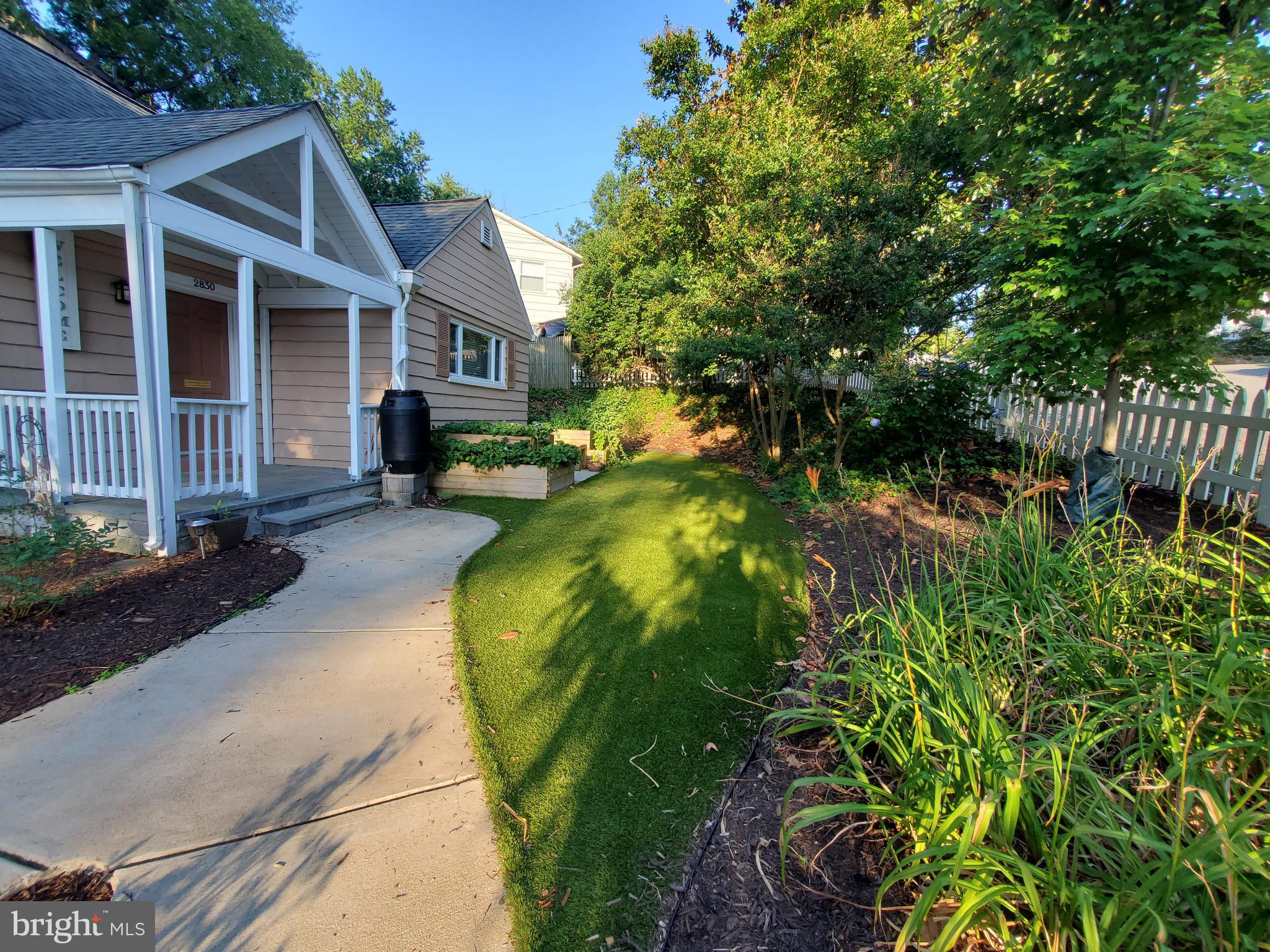 AURORA HILLS - Residential Lease