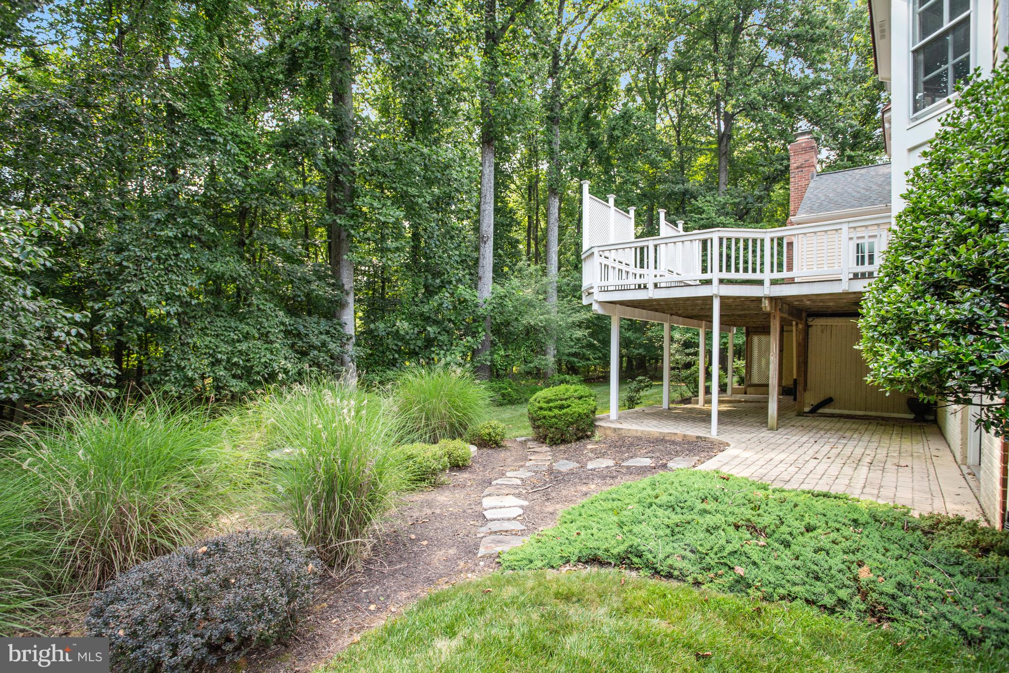 TIMBERLAKE ESTATES SOUTH - Residential