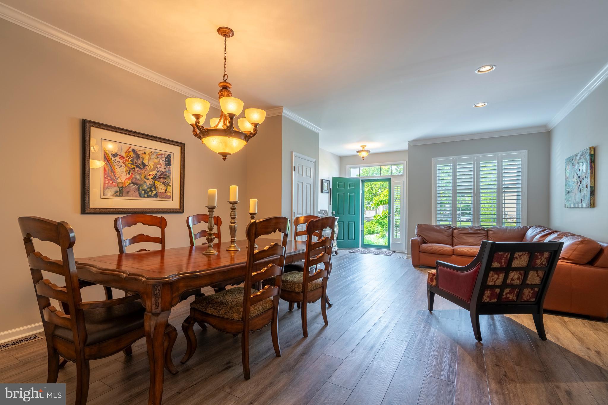 HAMPTON GREEN - Residential