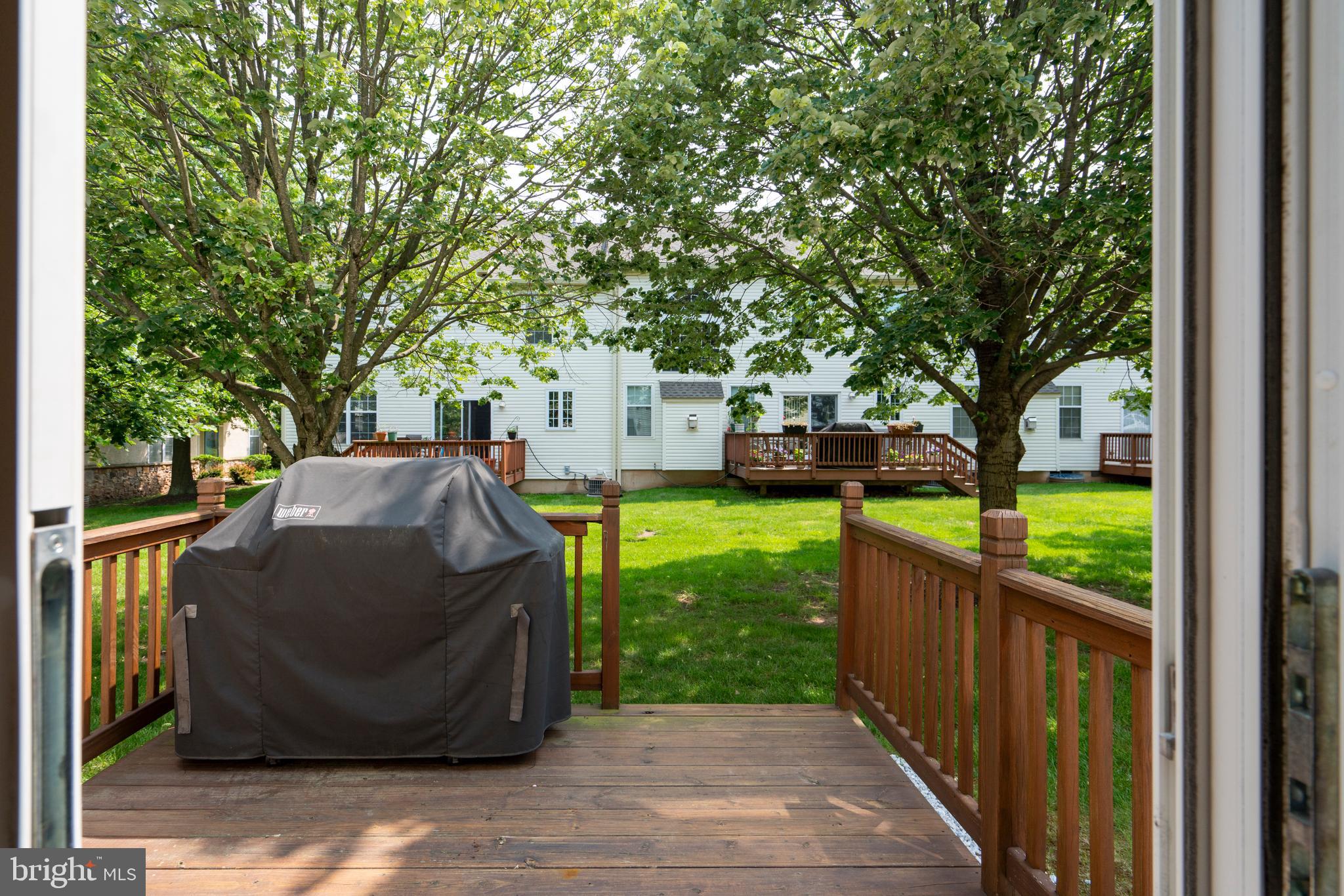 HAMPTON GREEN - Residential