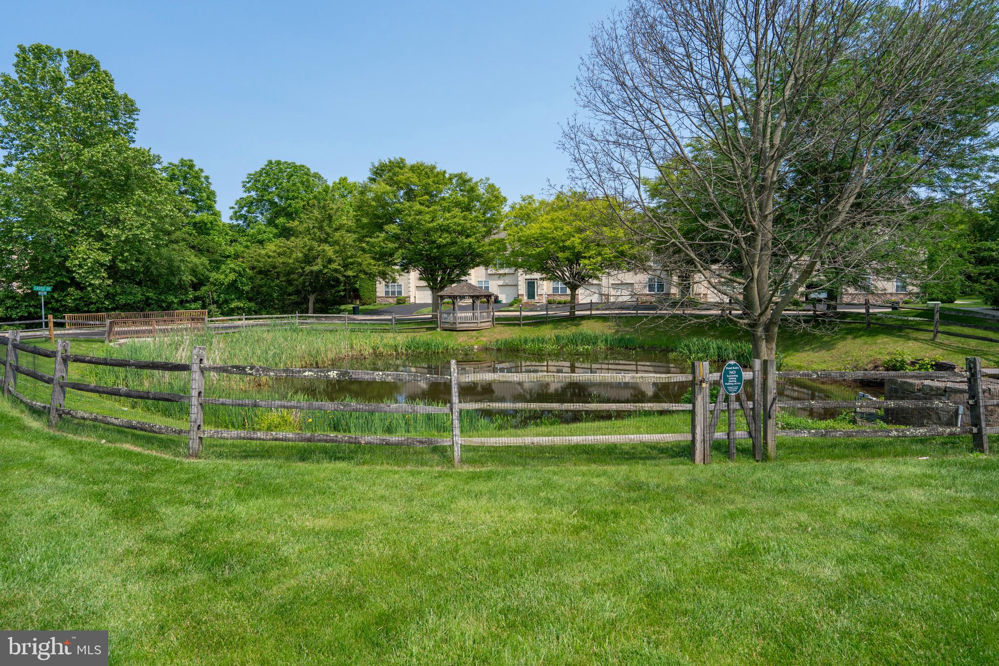 HAMPTON GREEN - Residential