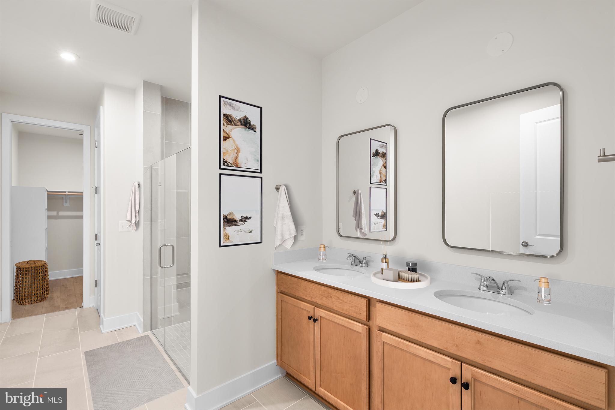 HIATT POINTE AT SNOWDEN BRIDGE - Residential