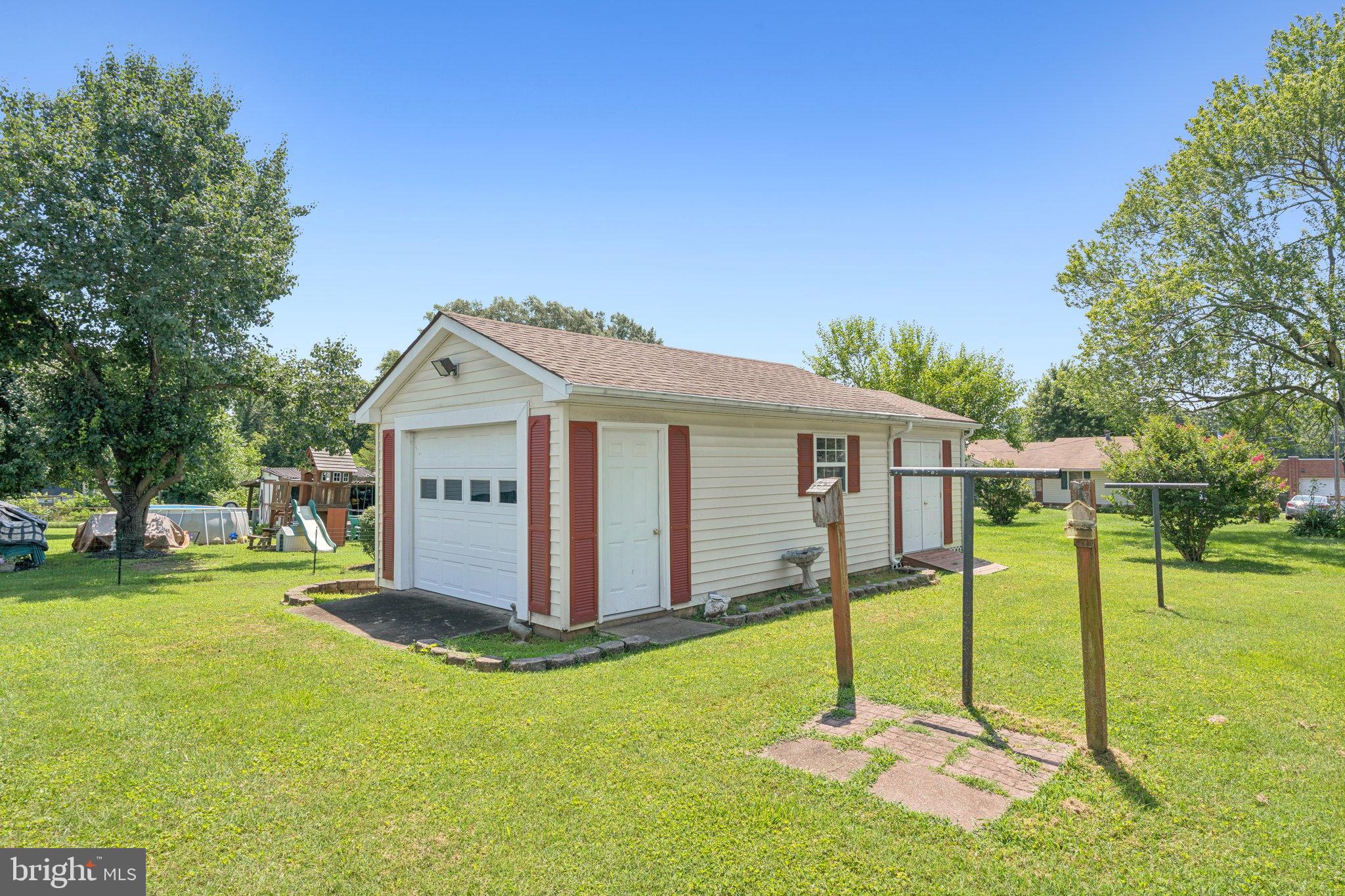 303 PARTLOW DRIVE