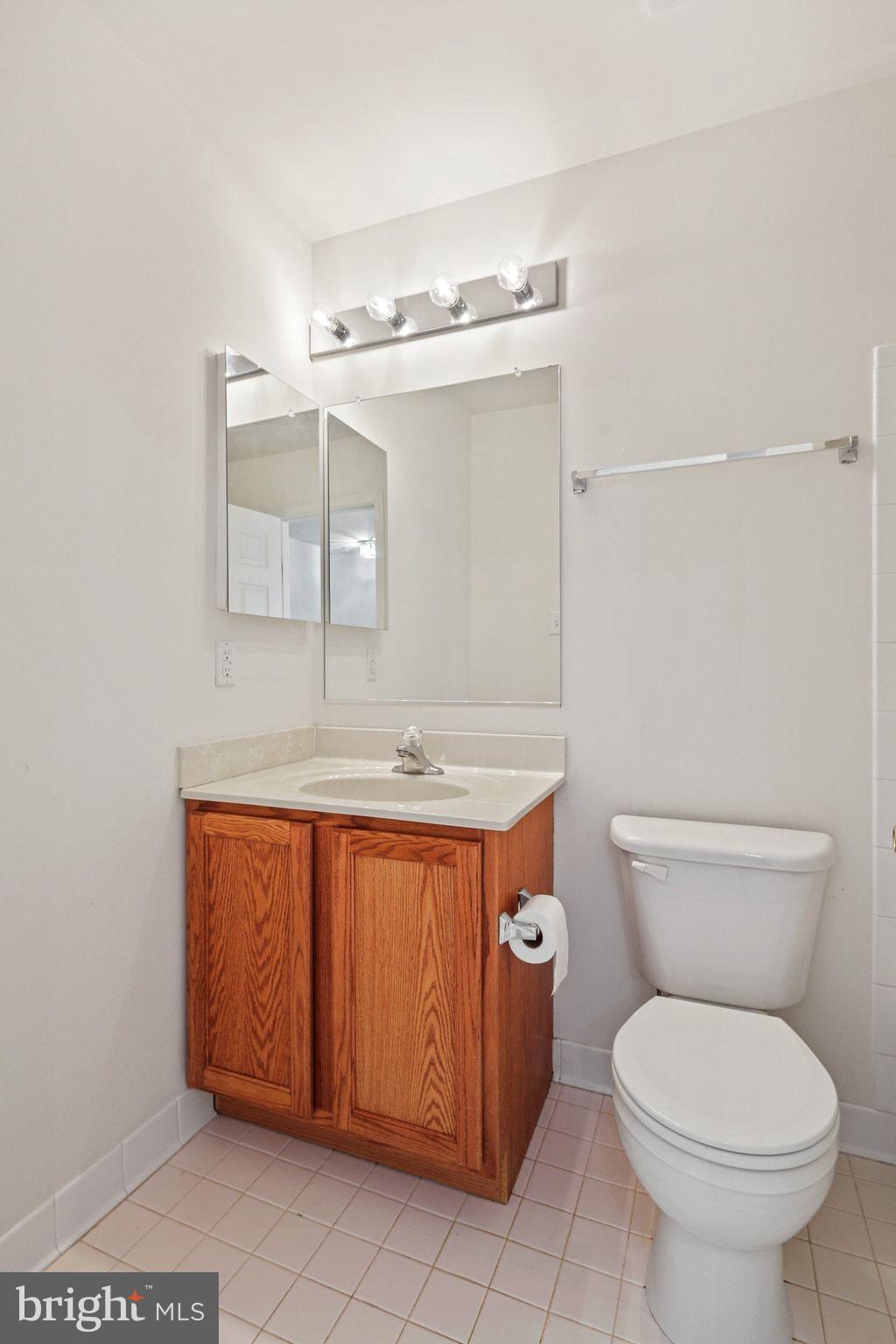 TWIN ARCH CROSSING - Residential