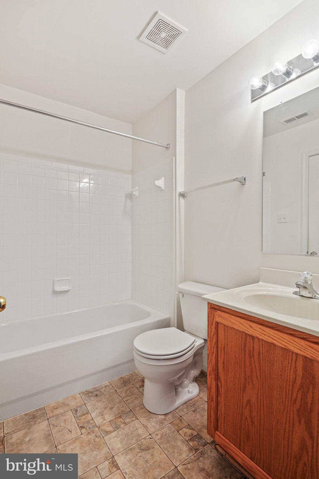 TWIN ARCH CROSSING - Residential