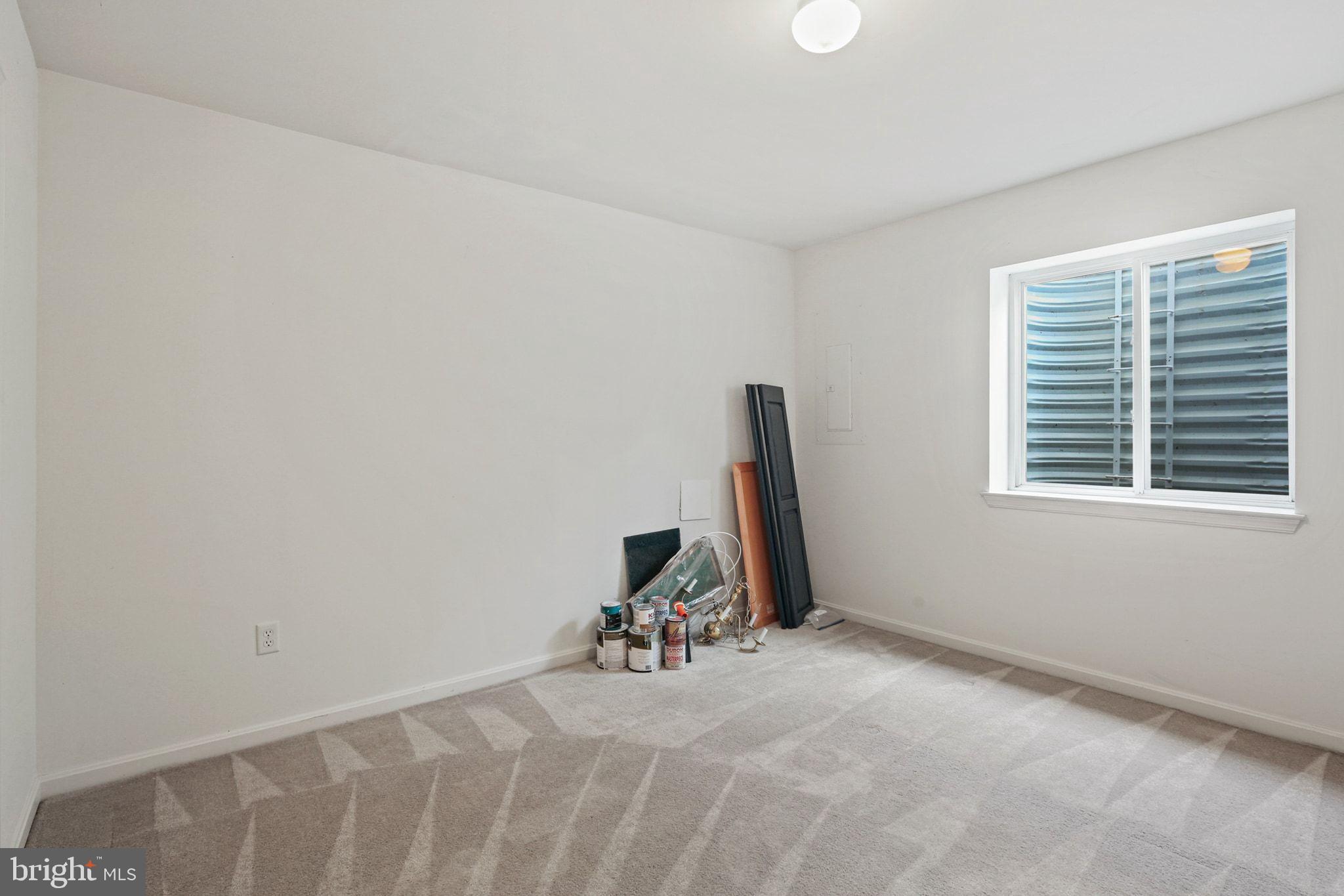 TWIN ARCH CROSSING - Residential