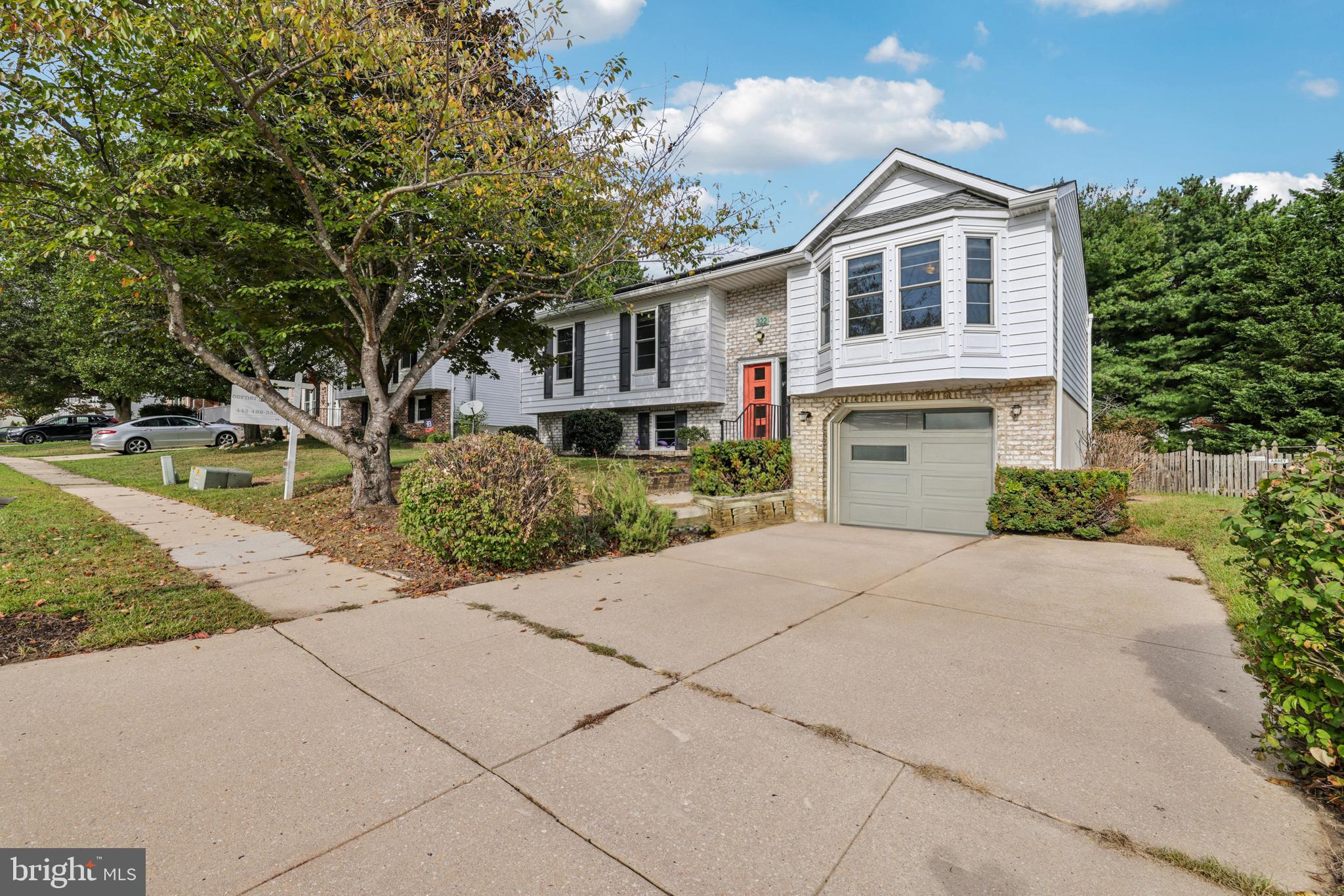 322 HEATHER WAY