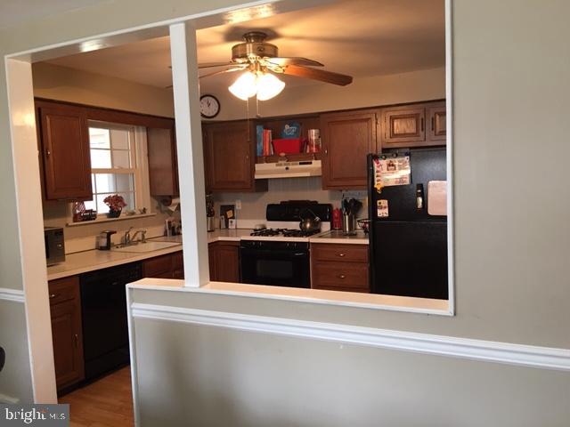 ROSE TREE WOODS - Residential