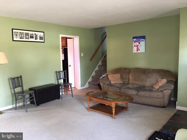 ROSE TREE WOODS - Residential