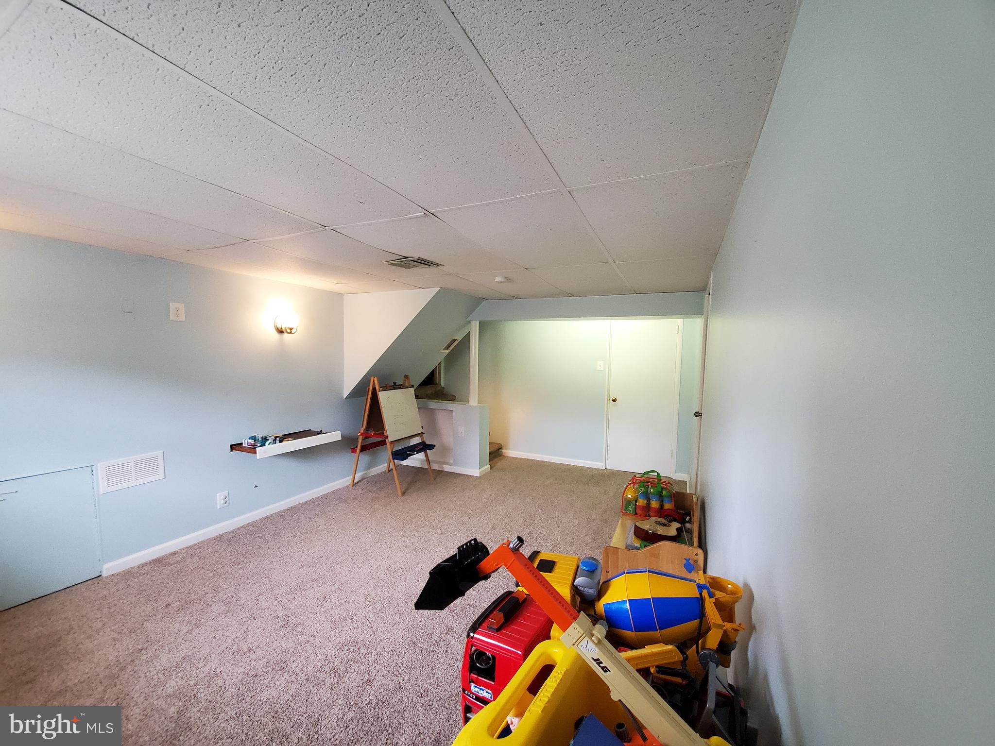 ROSE TREE WOODS - Residential