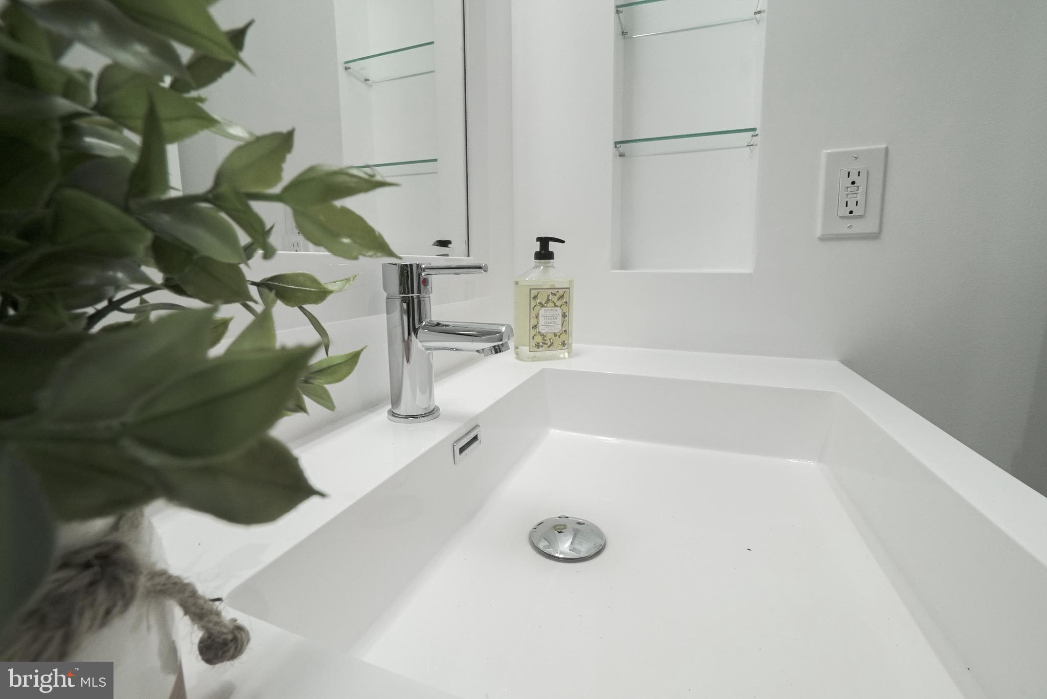 THE ATRIUM - Residential