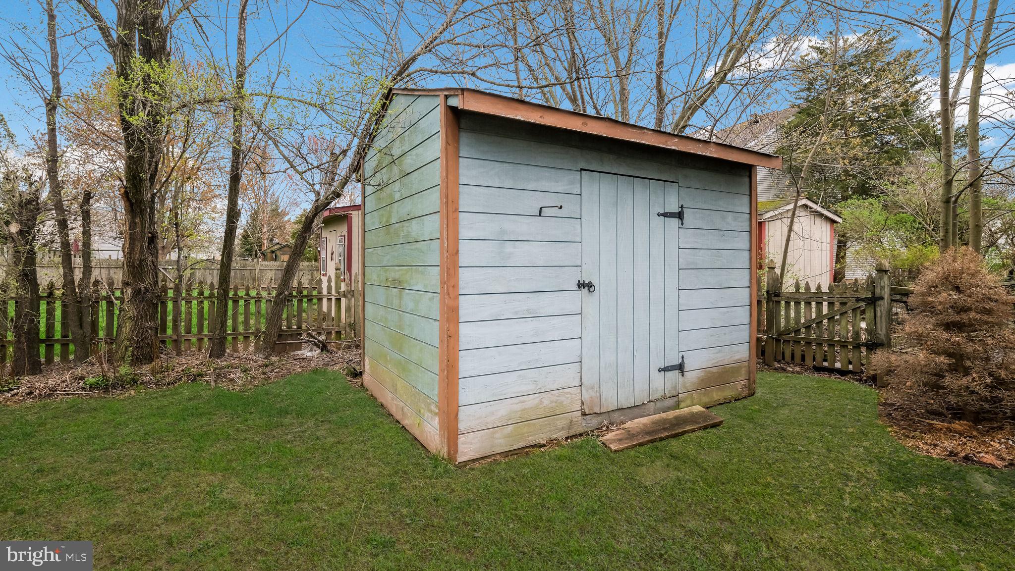 PEAR TREE VIL - Residential