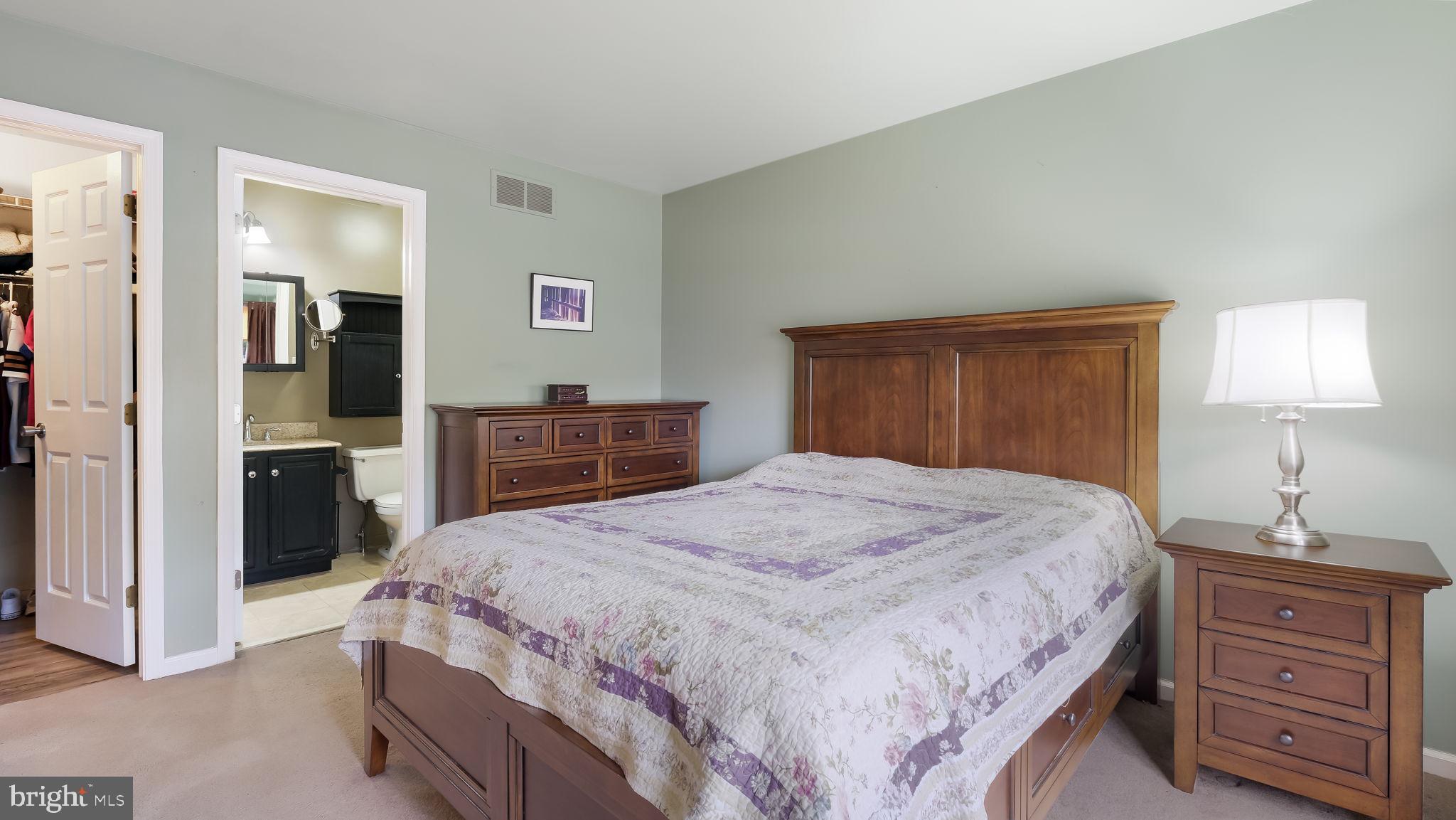 PEAR TREE VIL - Residential