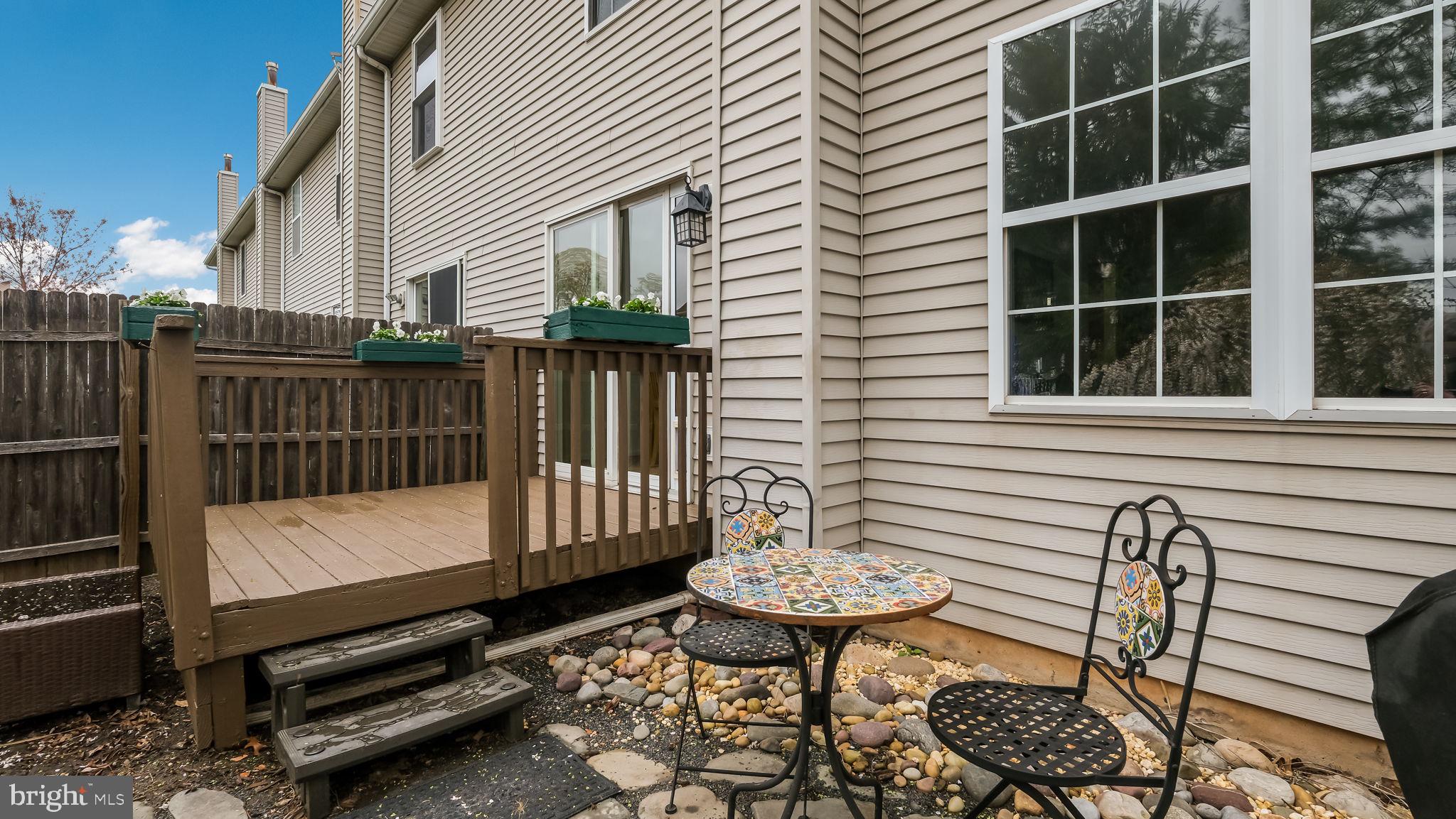 PEAR TREE VIL - Residential