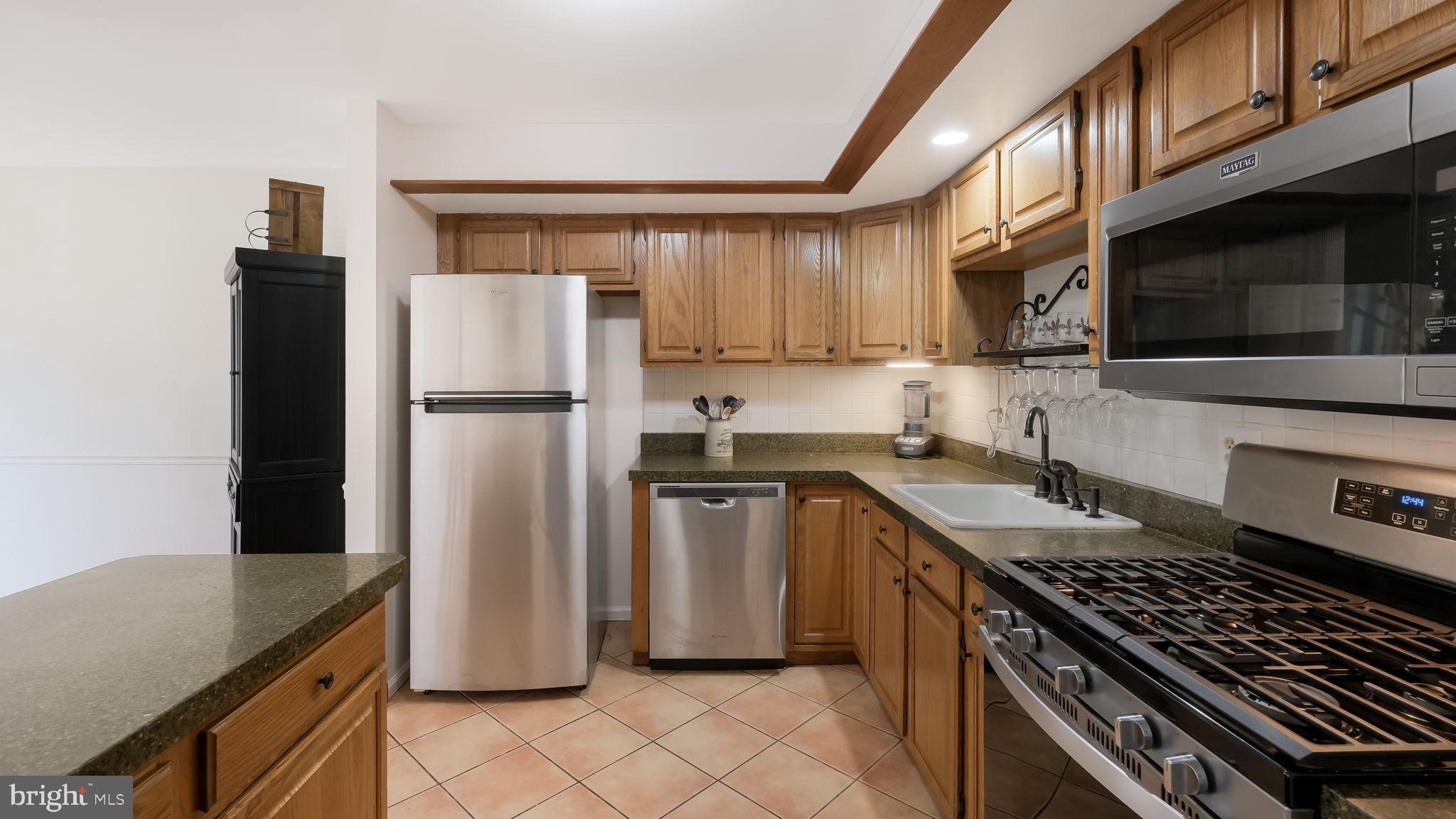 PEAR TREE VIL - Residential