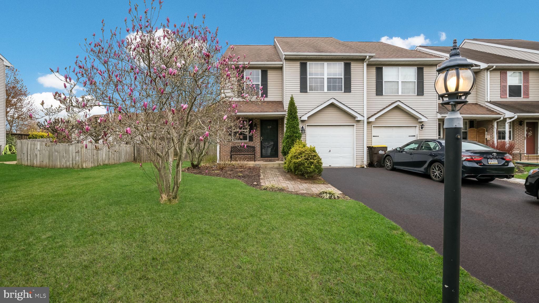 PEAR TREE VIL - Residential