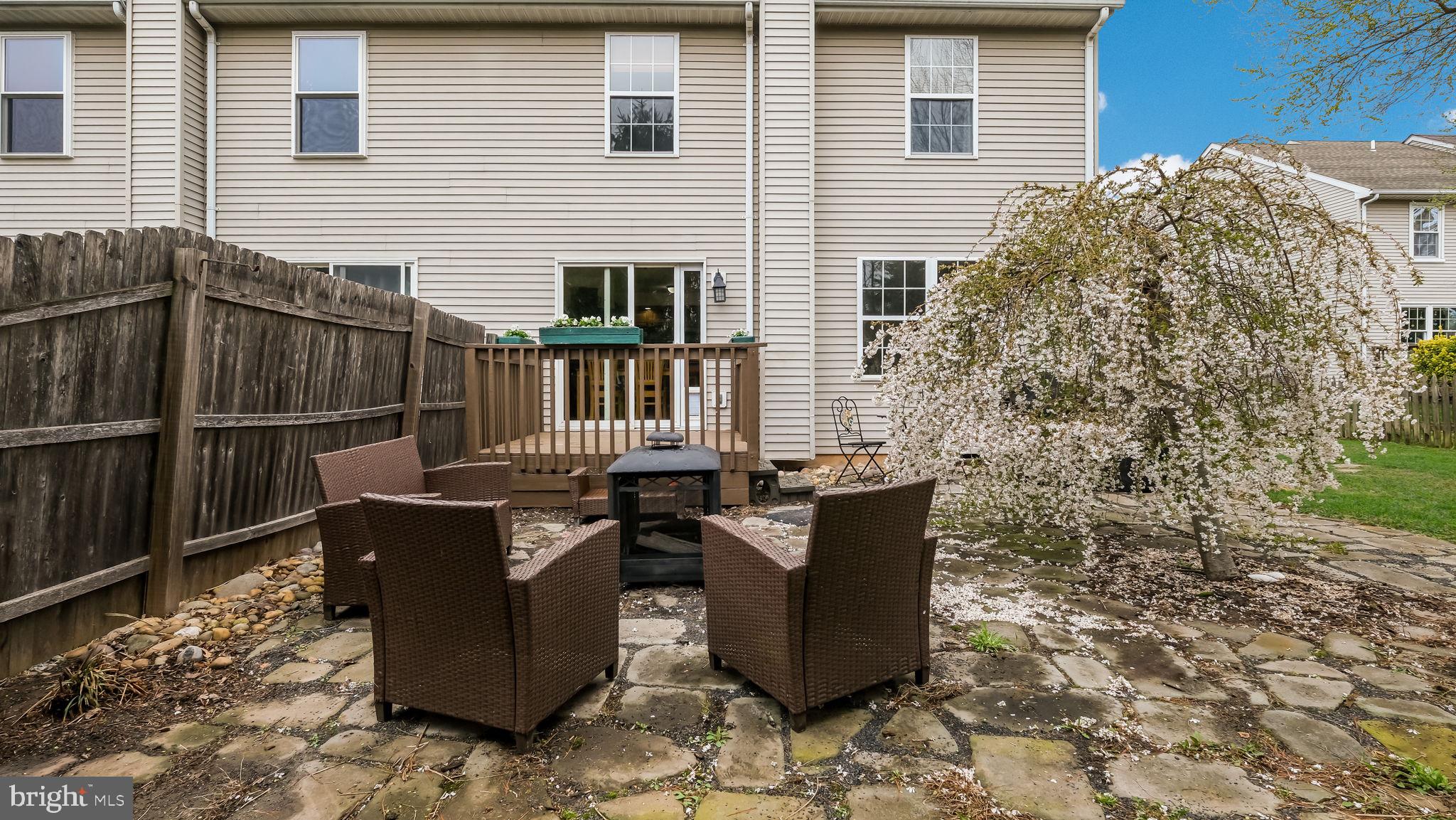 PEAR TREE VIL - Residential