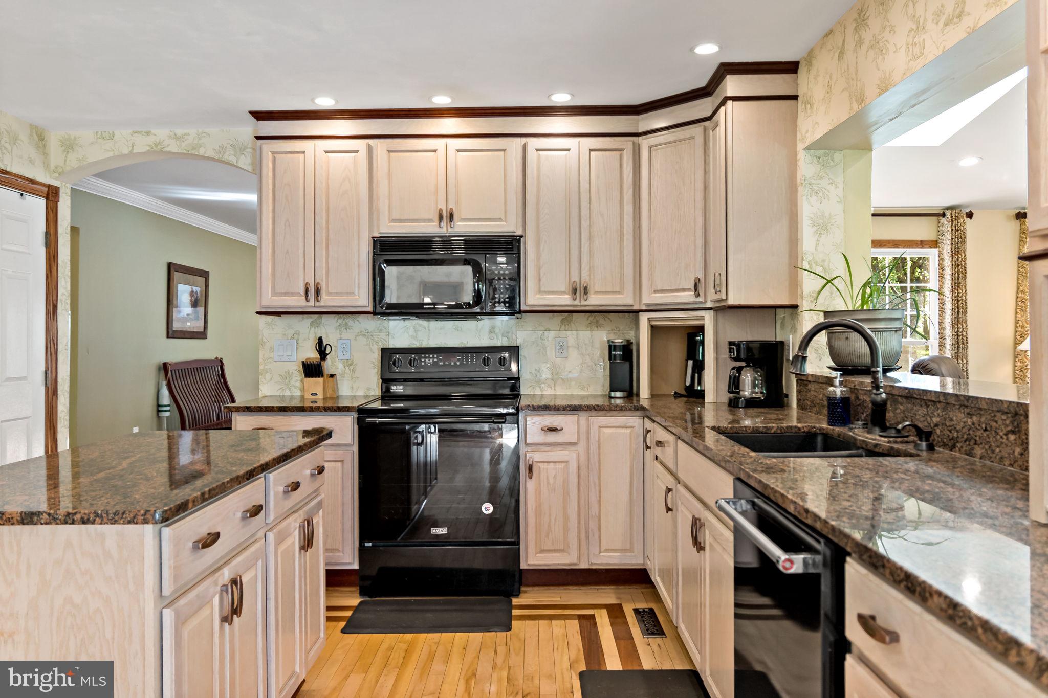 HONEYWOOD ON THE POTOMAC - Residential