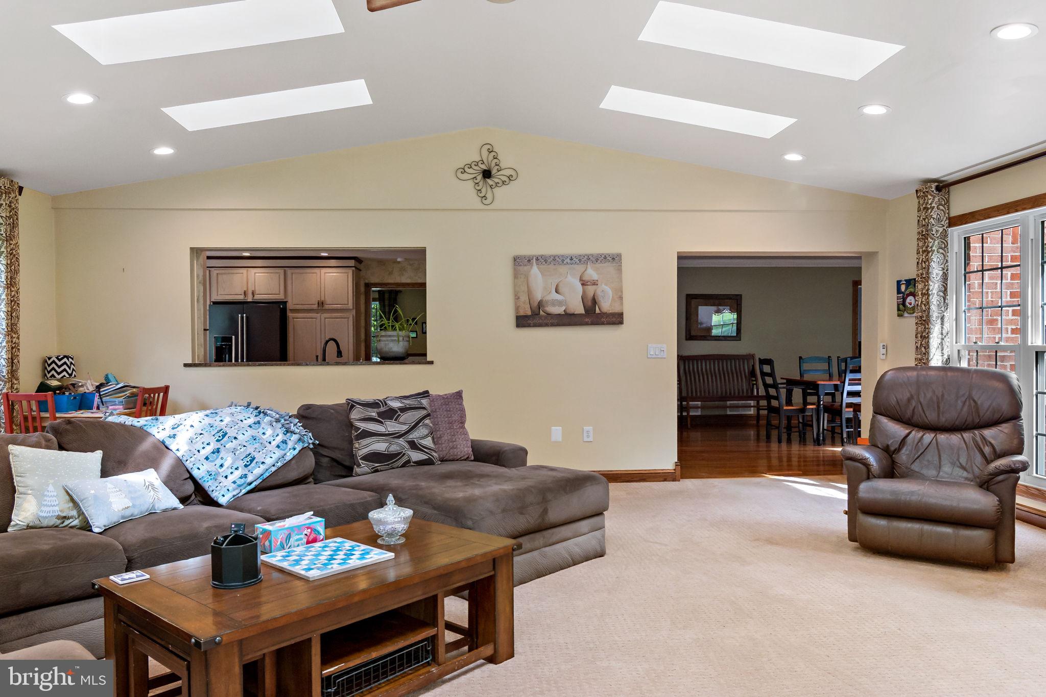 HONEYWOOD ON THE POTOMAC - Residential