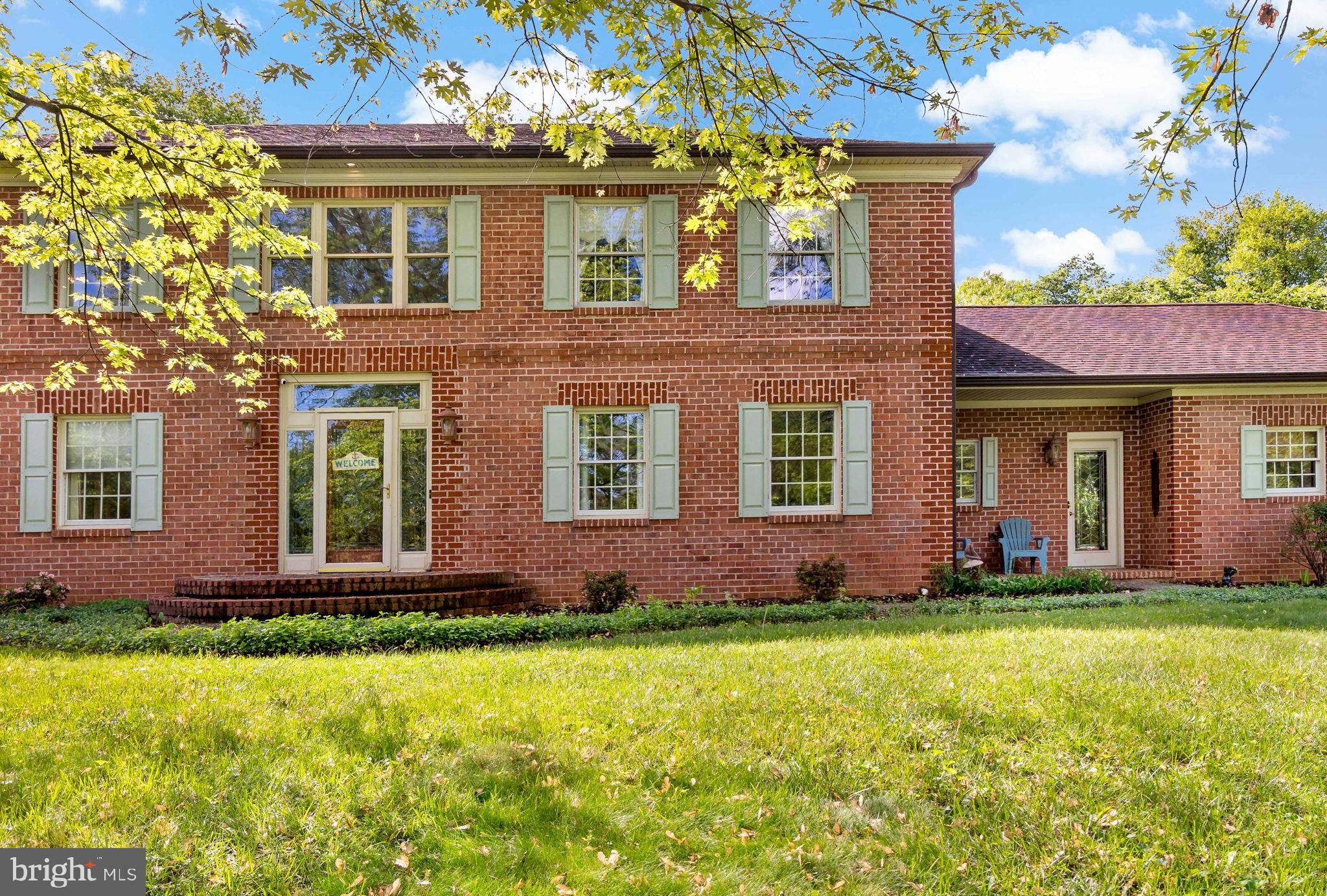 HONEYWOOD ON THE POTOMAC - Residential