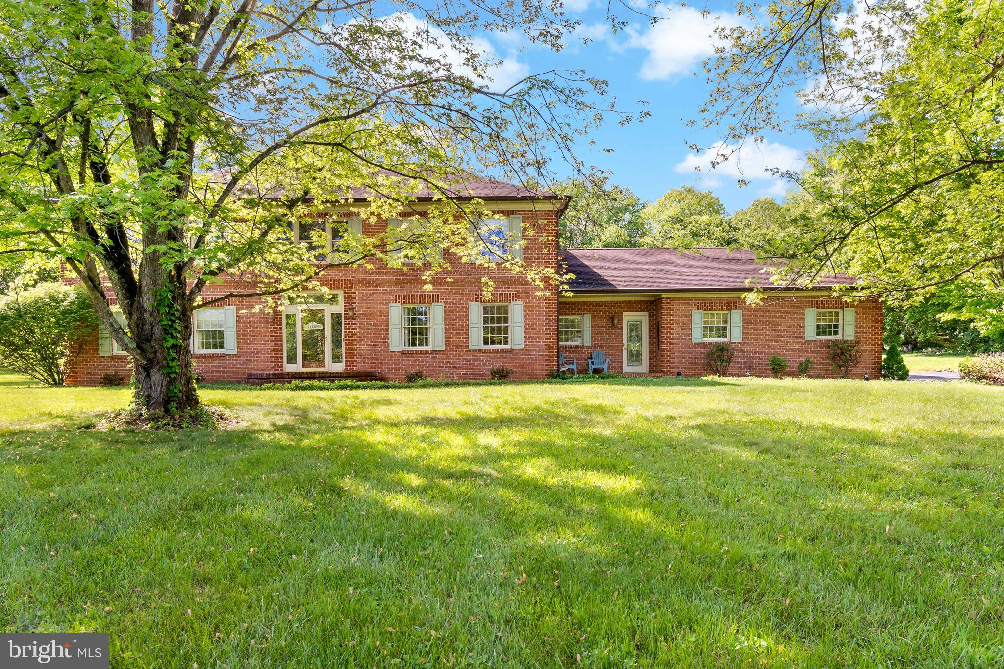 HONEYWOOD ON THE POTOMAC - Residential