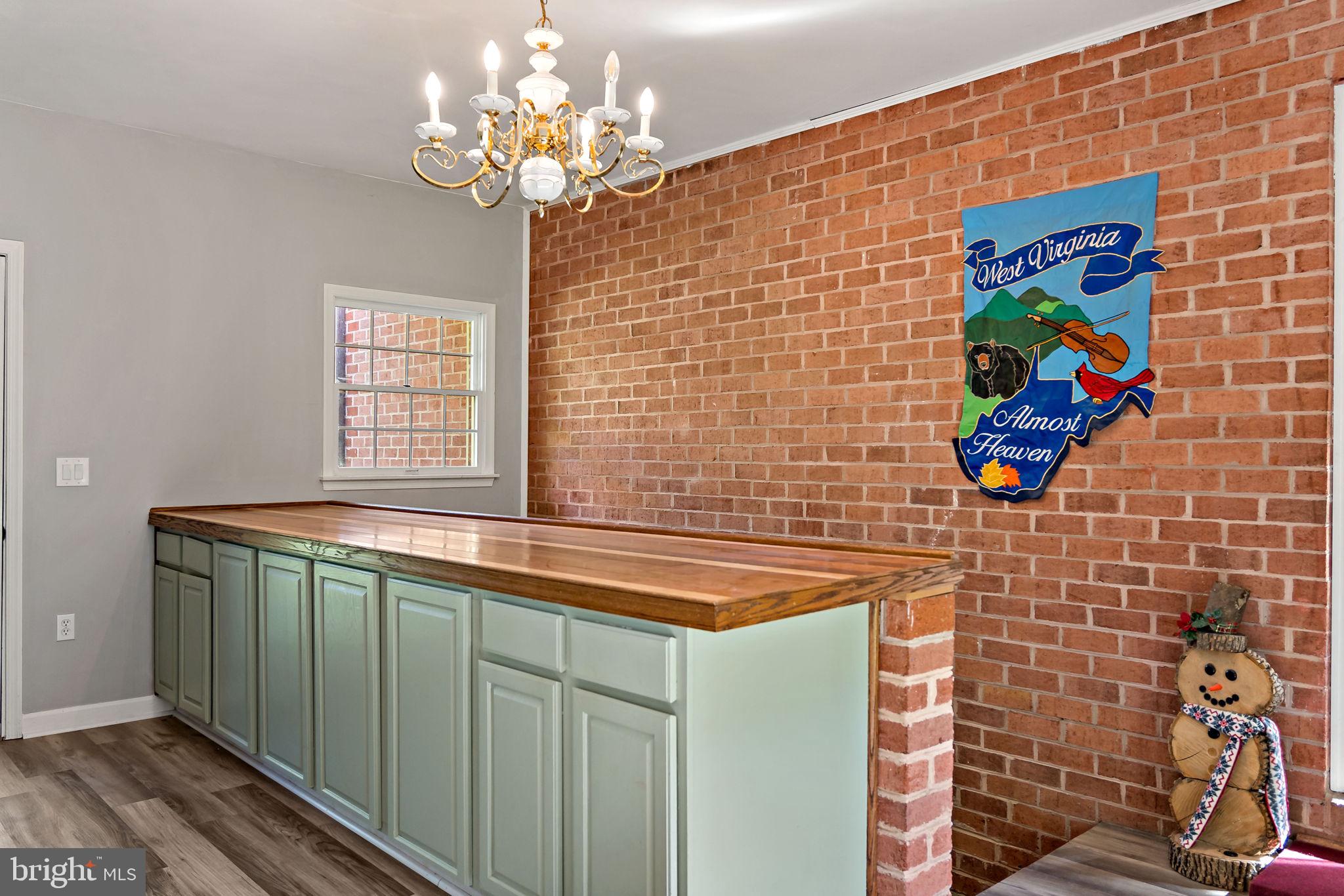 HONEYWOOD ON THE POTOMAC - Residential