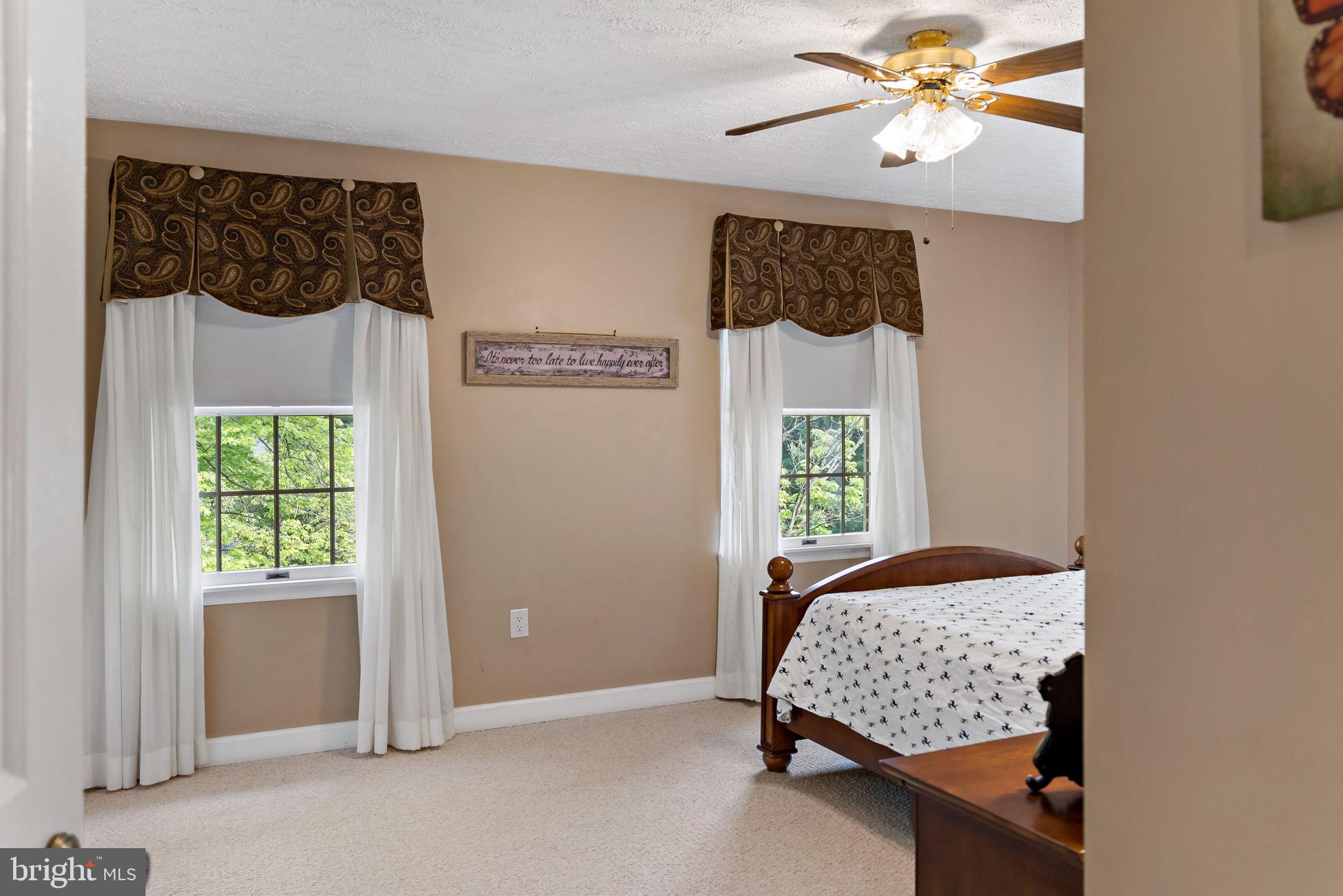 HONEYWOOD ON THE POTOMAC - Residential