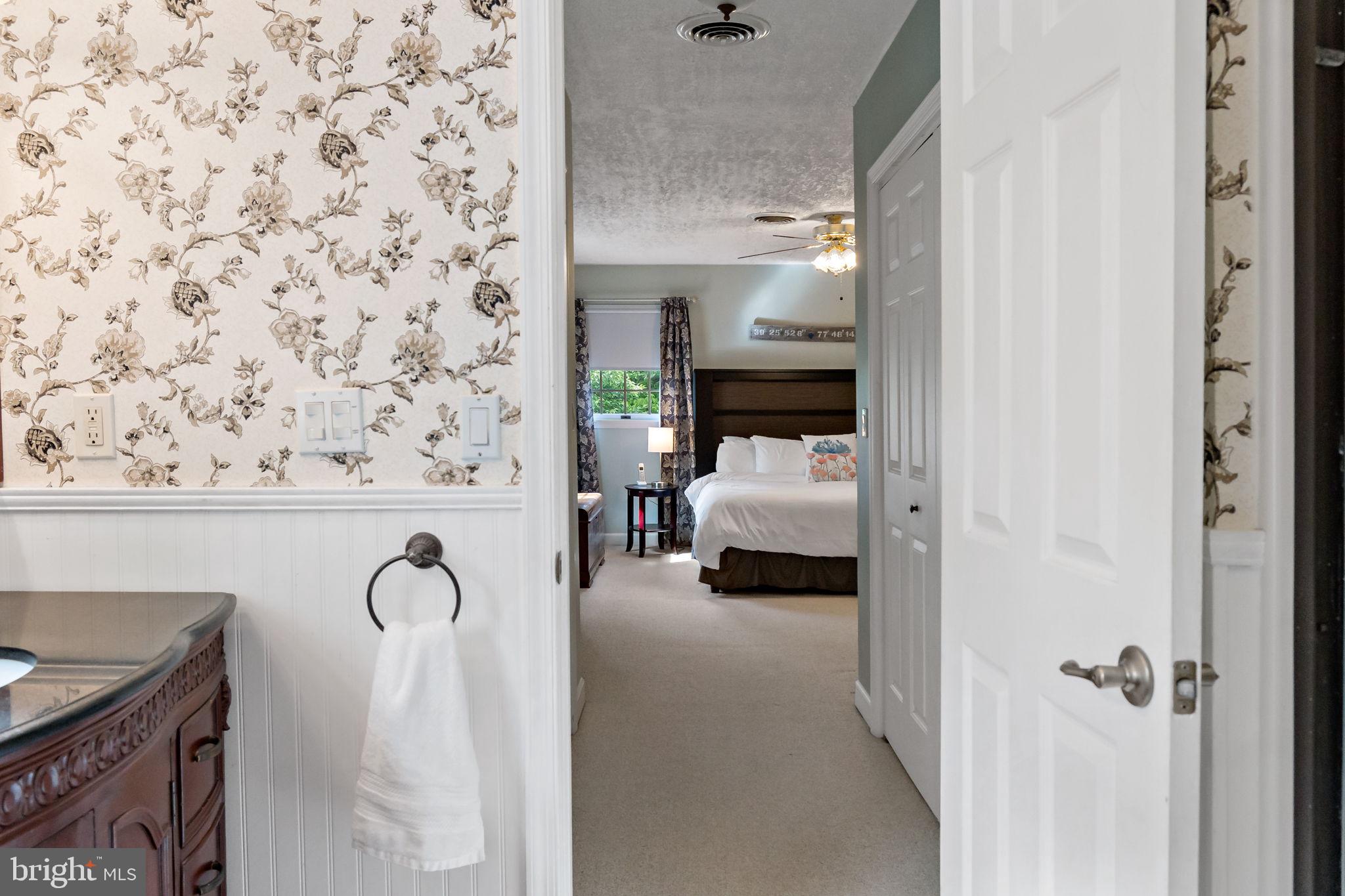 HONEYWOOD ON THE POTOMAC - Residential