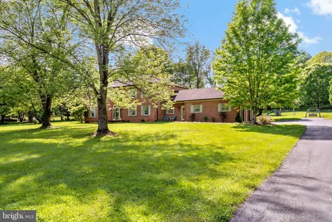 134 Tufts Lane, Falling Waters, WV MLS: WVBE2039962