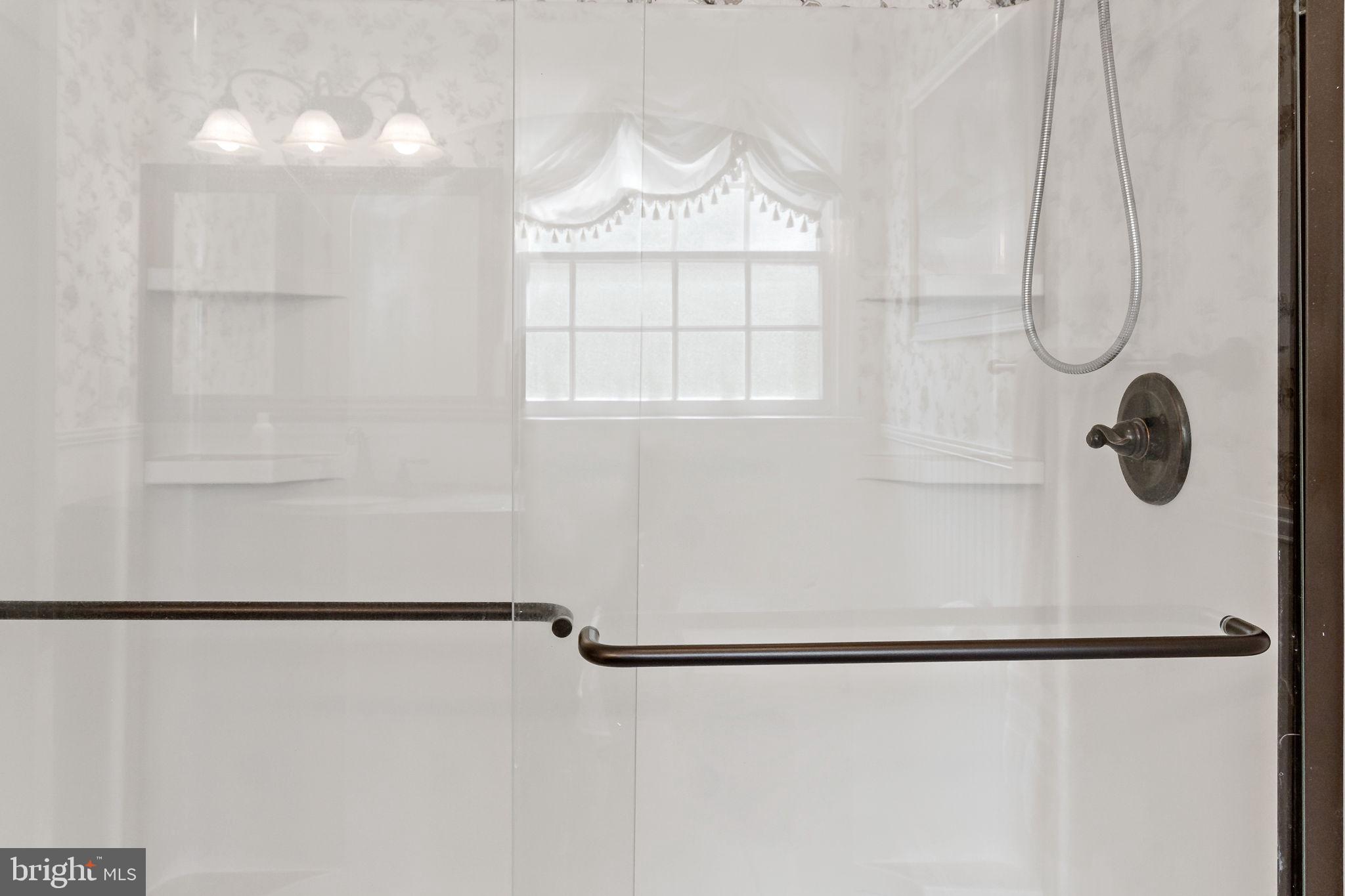 HONEYWOOD ON THE POTOMAC - Residential