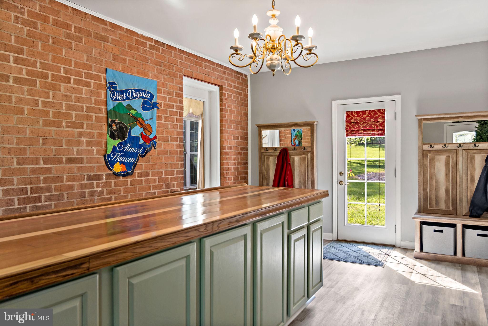 HONEYWOOD ON THE POTOMAC - Residential