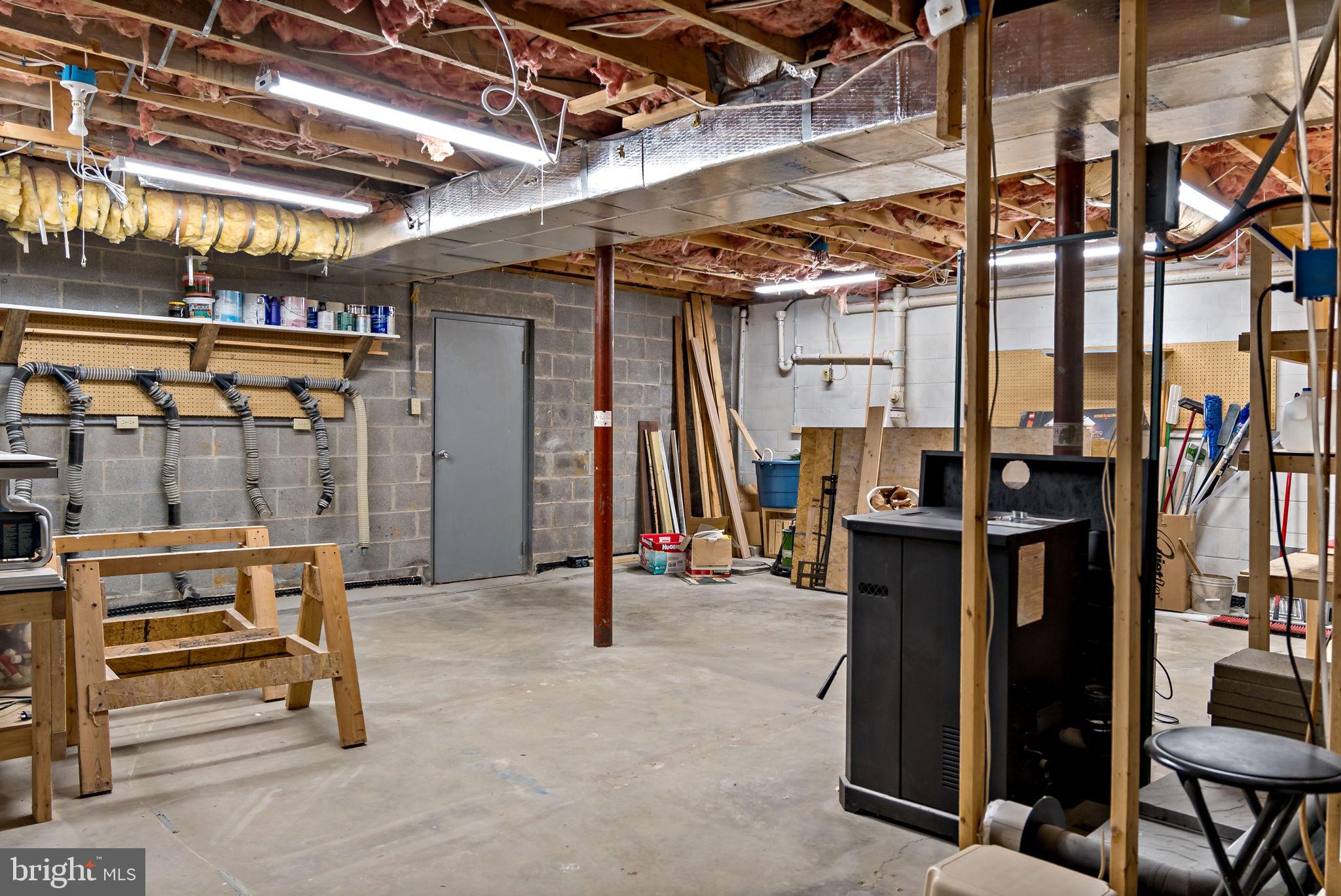 HONEYWOOD ON THE POTOMAC - Residential