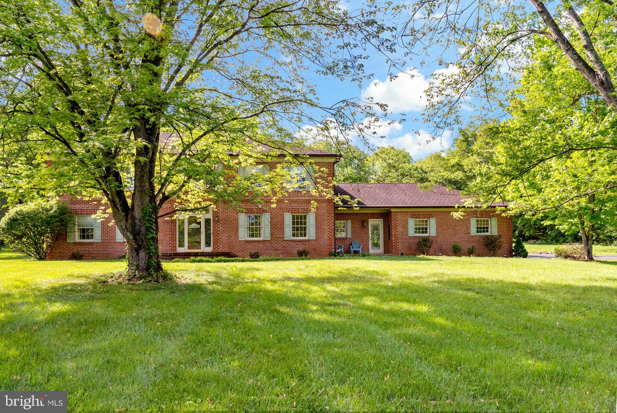 HONEYWOOD ON THE POTOMAC - Residential