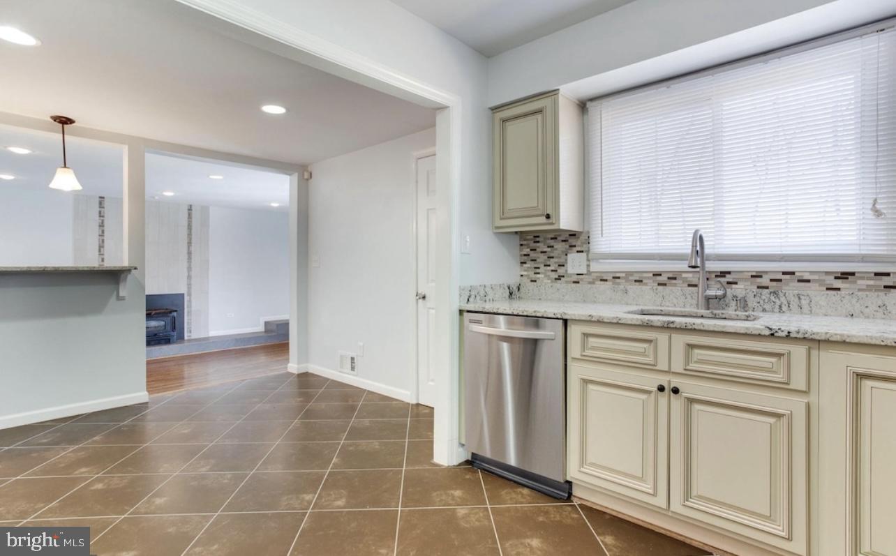 SOUTH FORT FOOTE VILLAGE - Residential