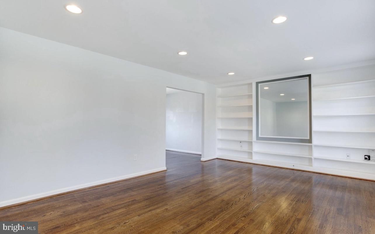 SOUTH FORT FOOTE VILLAGE - Residential