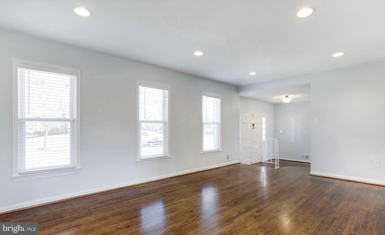 SOUTH FORT FOOTE VILLAGE - Residential