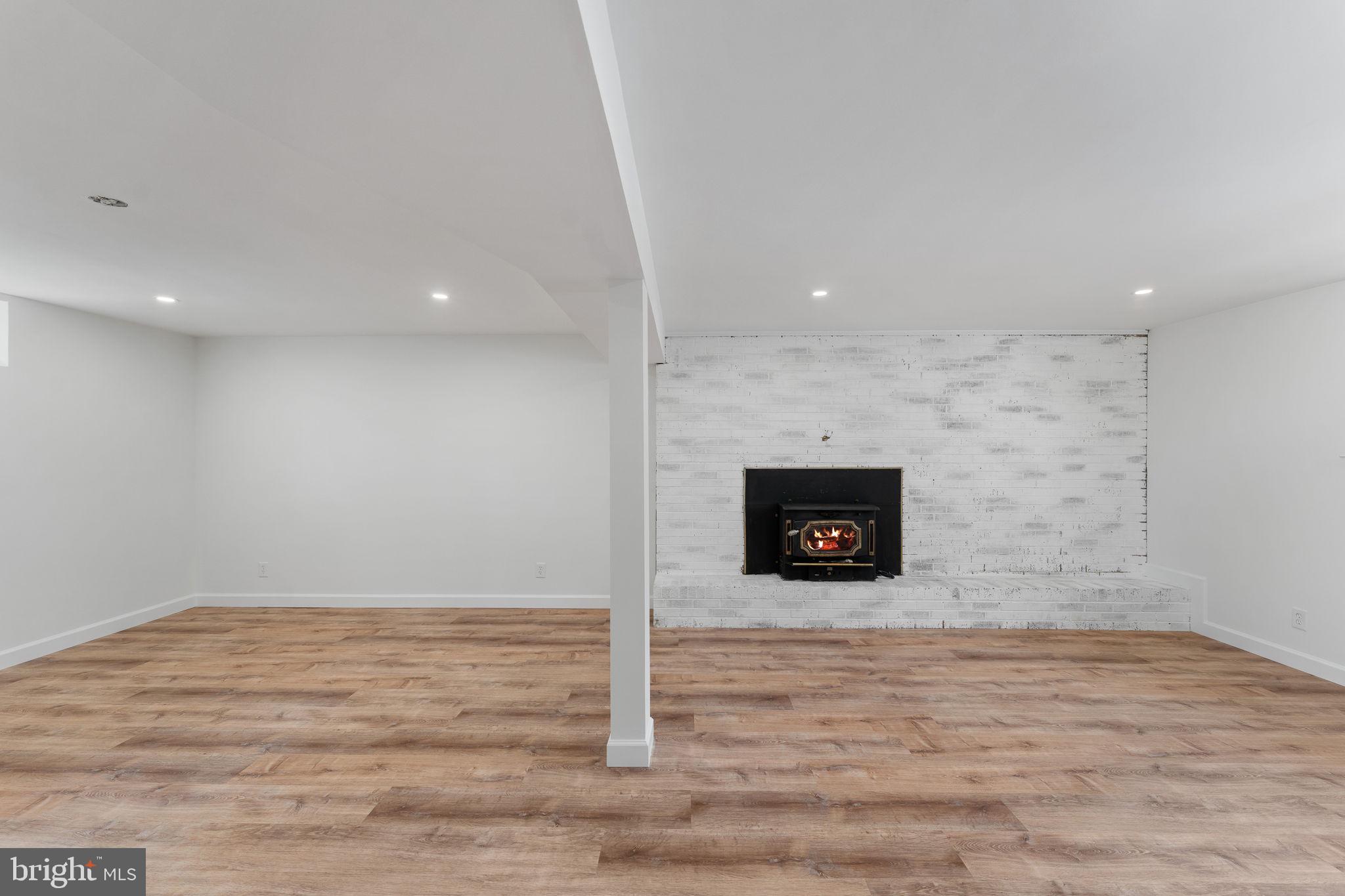 BROWNS - Residential