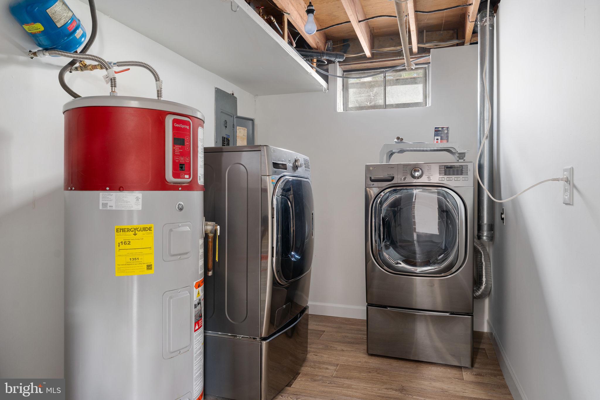 BROWNS - Residential