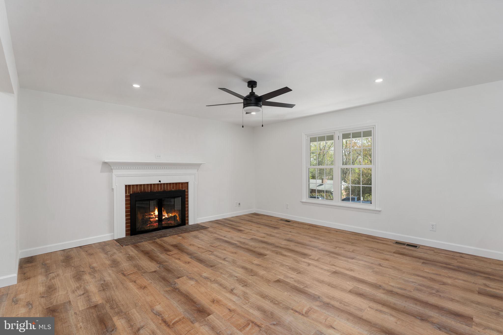 BROWNS - Residential